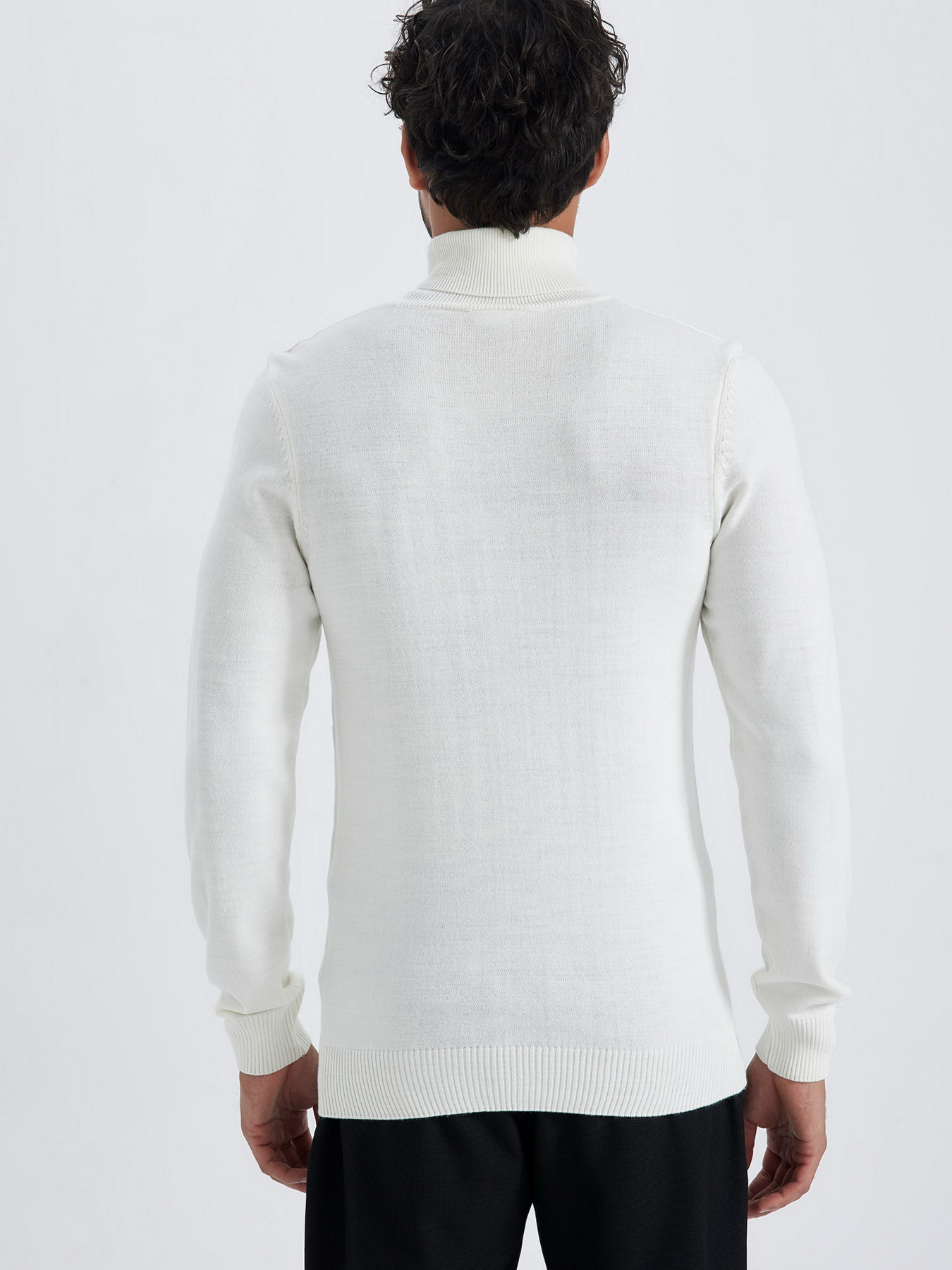 Водолазка DeFacto модель R1124AZ-ER100 Фото