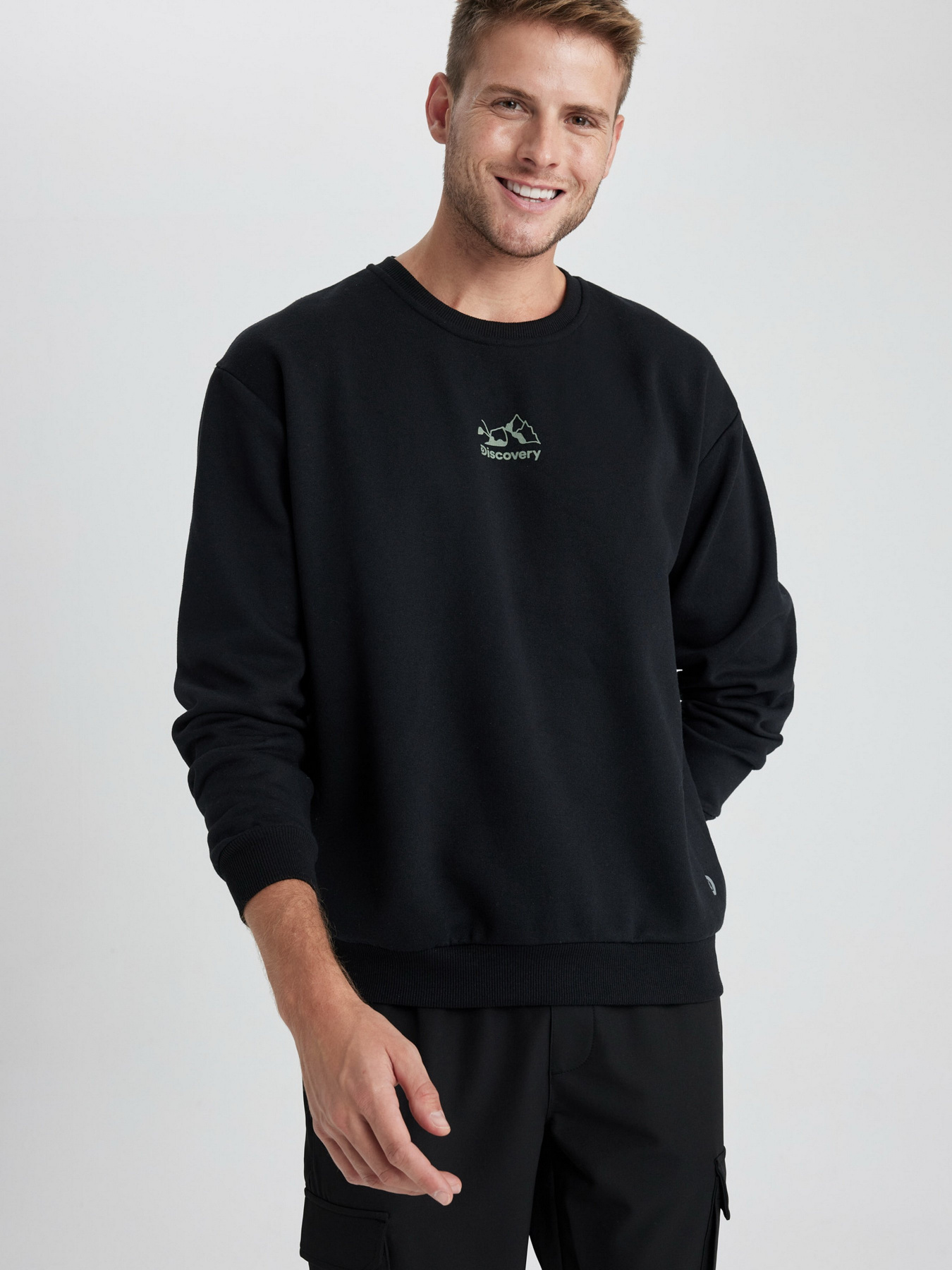 Свитшот DeFacto модель Y2582AZ-BK81 Фото