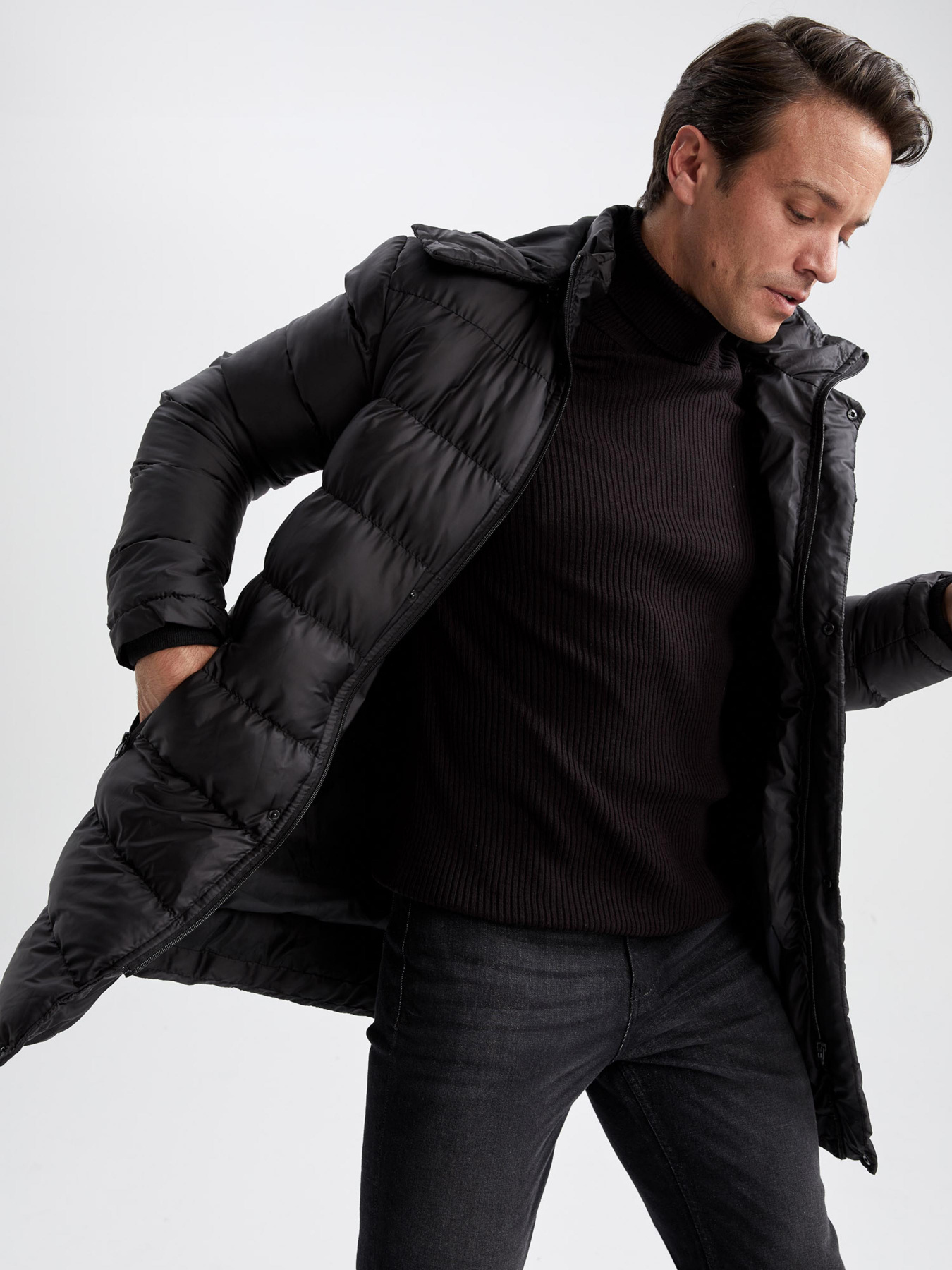 Парка DeFacto модель Y7149AZ-BK27 Фото