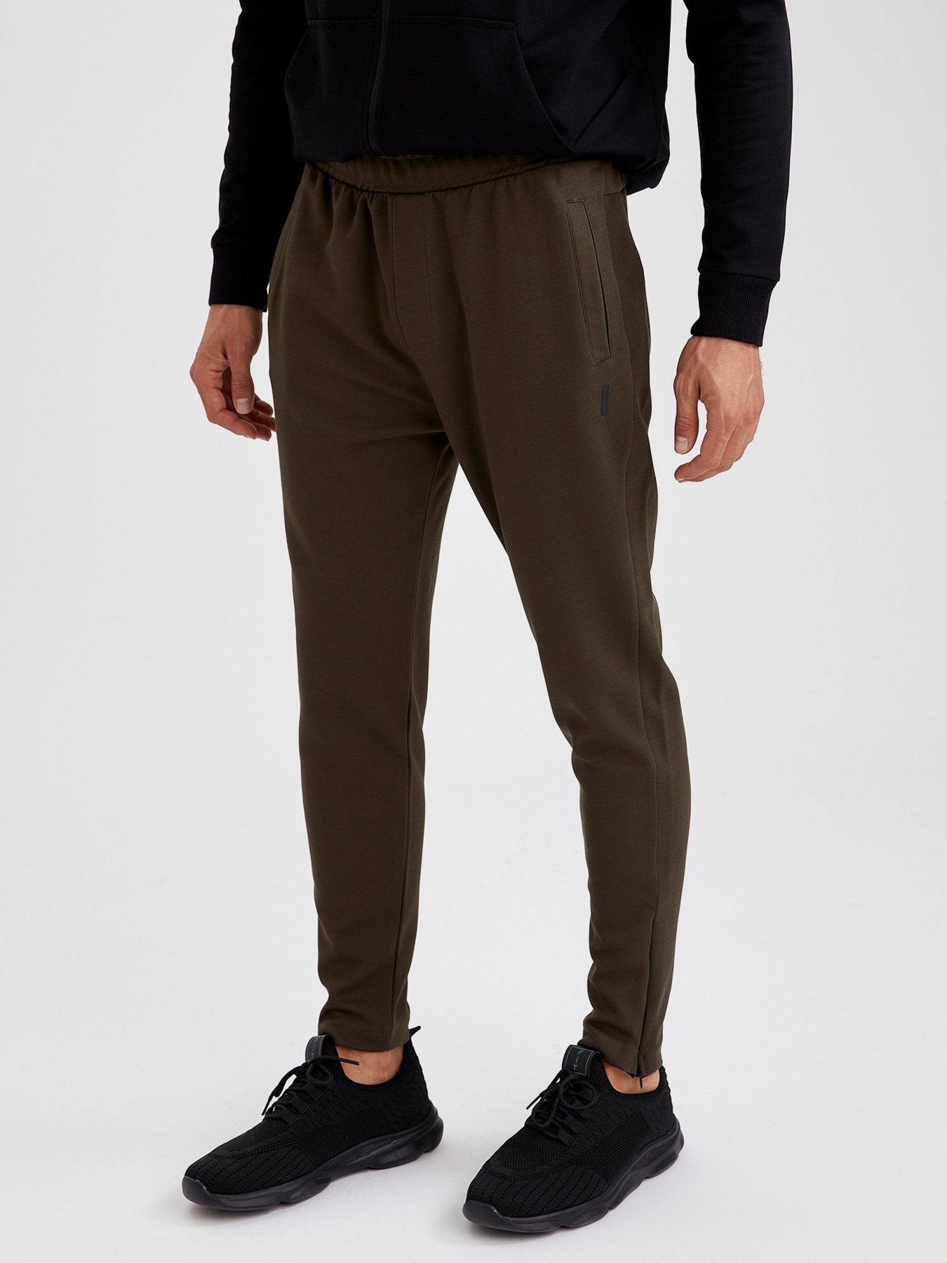 Спортивні штани DeFacto модель S3309AZ-KH345 Фото