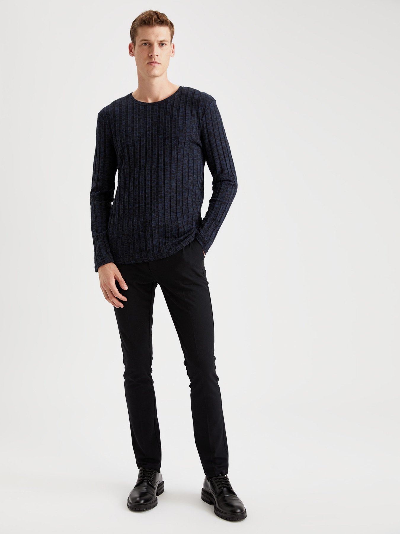 Джемпер DeFacto модель T1954AZ-IN79 Джемпер DeFacto модель T1954AZ-IN79 Фото