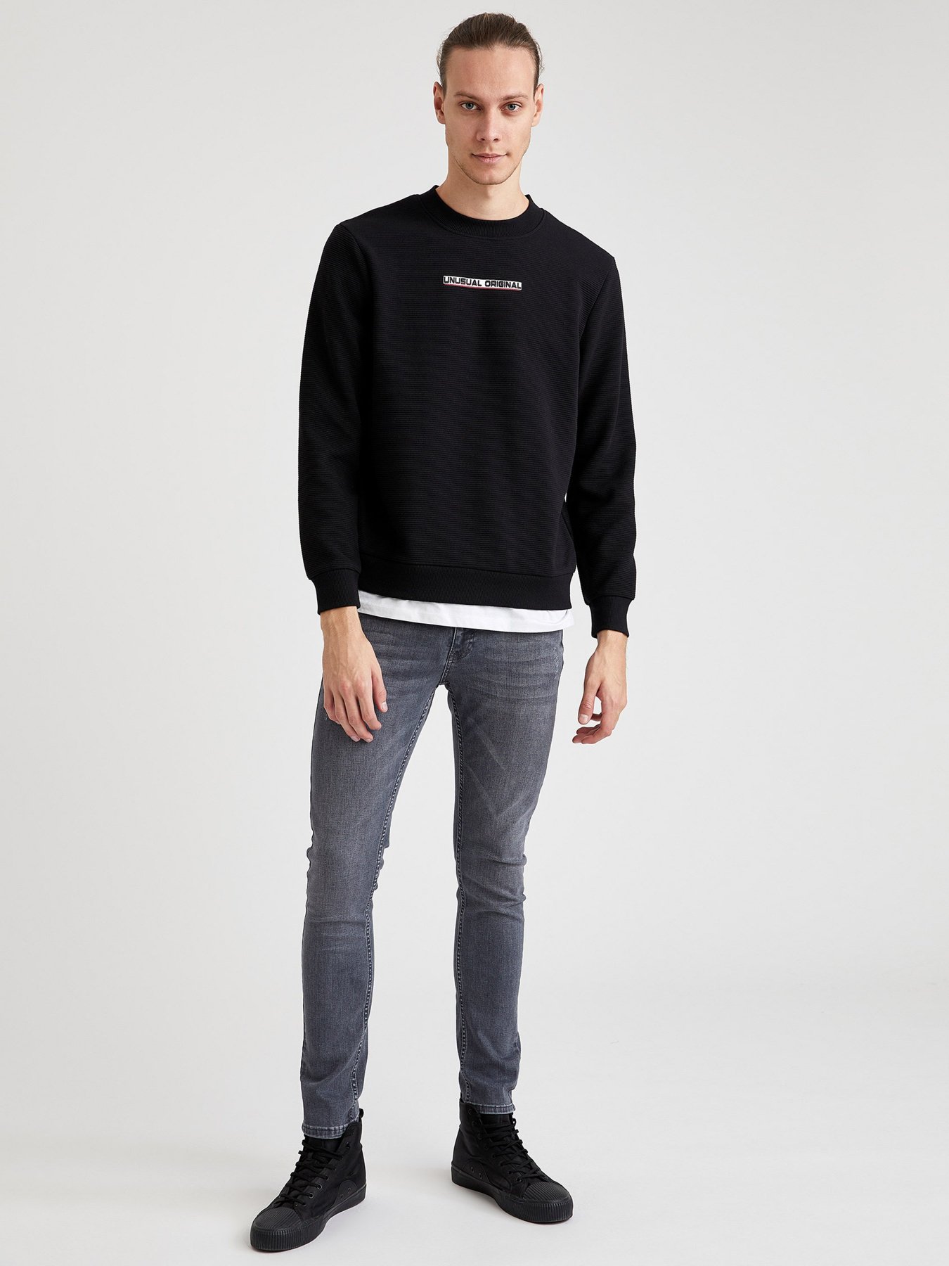 Свитшот DeFacto модель T5282AZ-PN203 Свитшот DeFacto модель T5282AZ-PN203 Фото