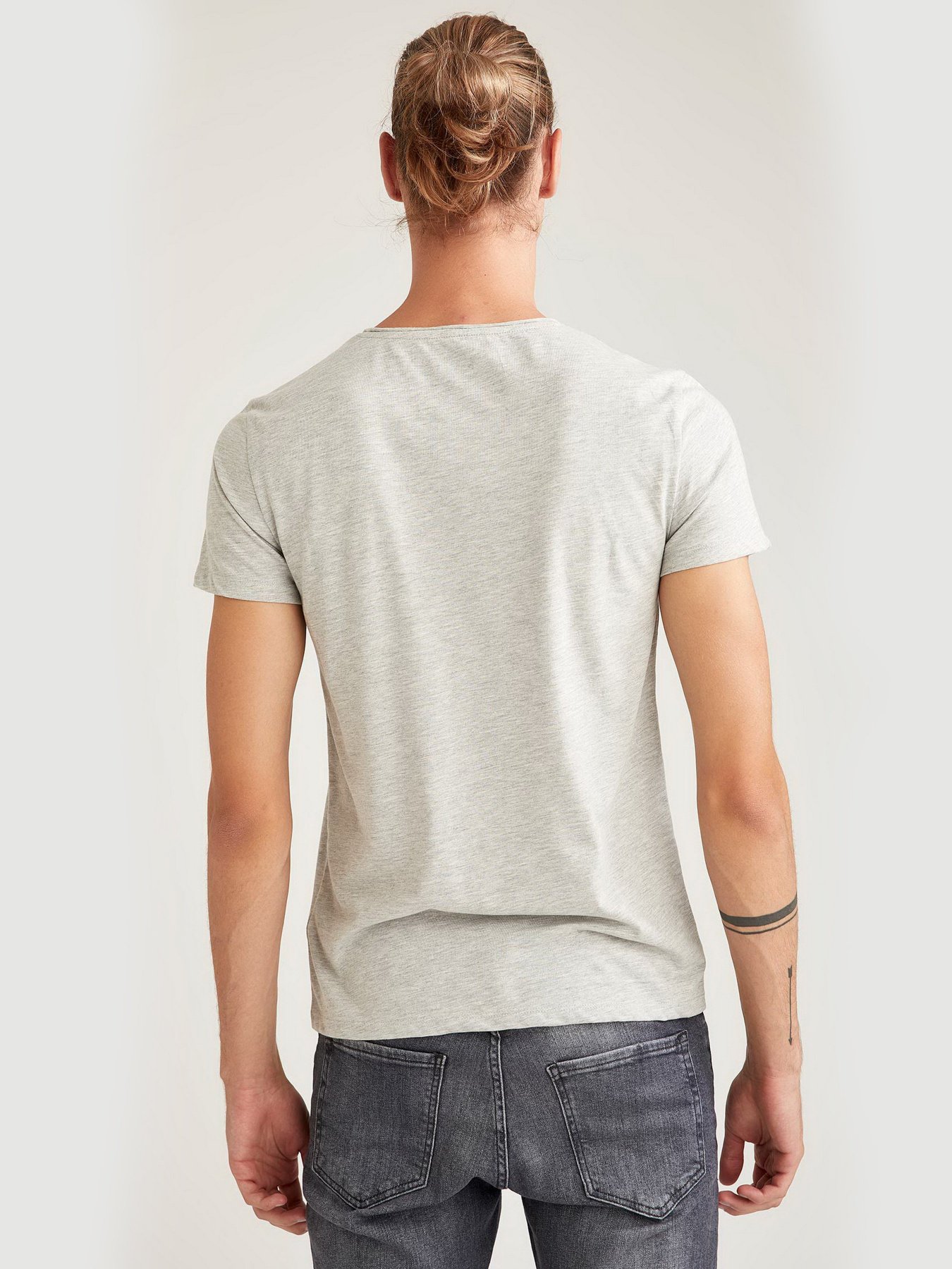 Футболка DeFacto модель M4790AZ-GR363 Фото