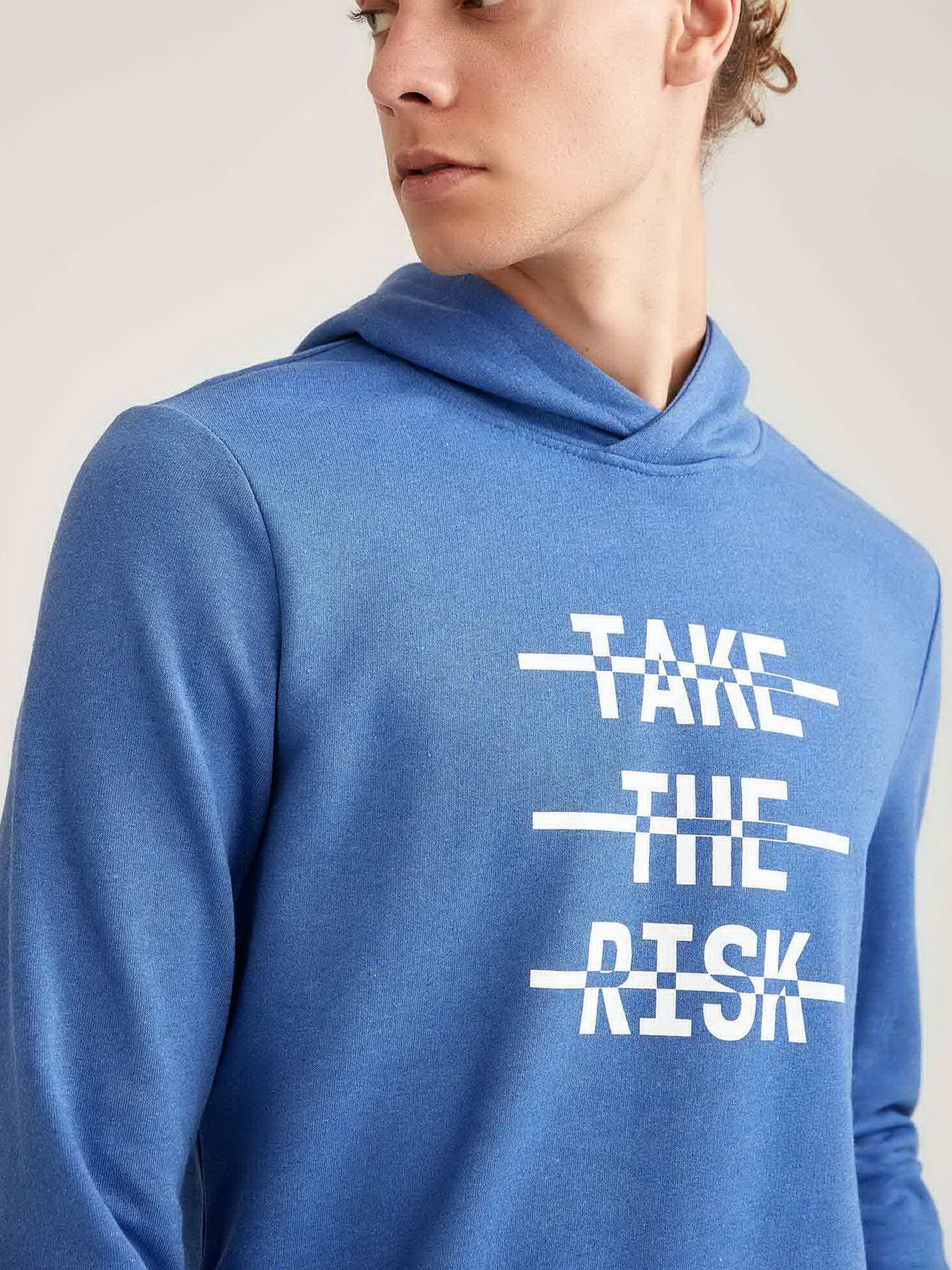 Худи DeFacto модель S7038AZ-BE114 Худи DeFacto модель S7038AZ-BE114 Фото