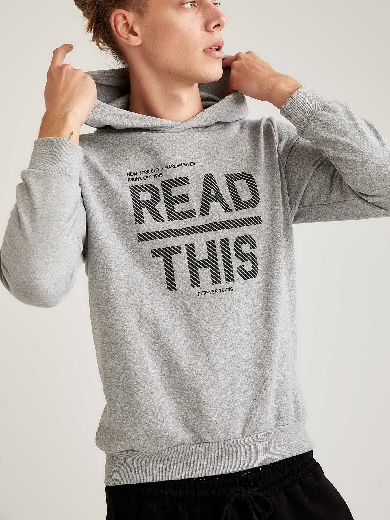 Худи DeFacto модель S8426AZ-GR360 Худи DeFacto модель S8426AZ-GR360 Фото