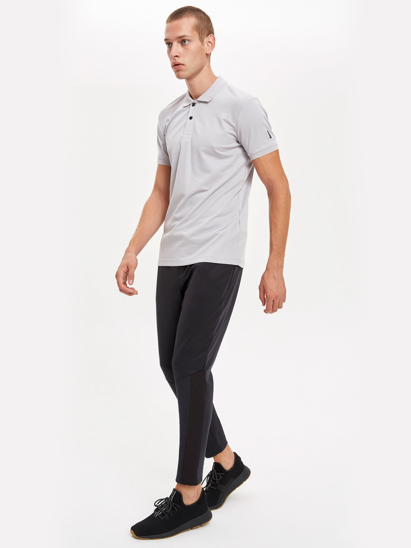 Поло з коротким рукавом DeFacto модель S0623AZ-GR247 Поло з коротким рукавом DeFacto модель S0623AZ-GR247 Фото