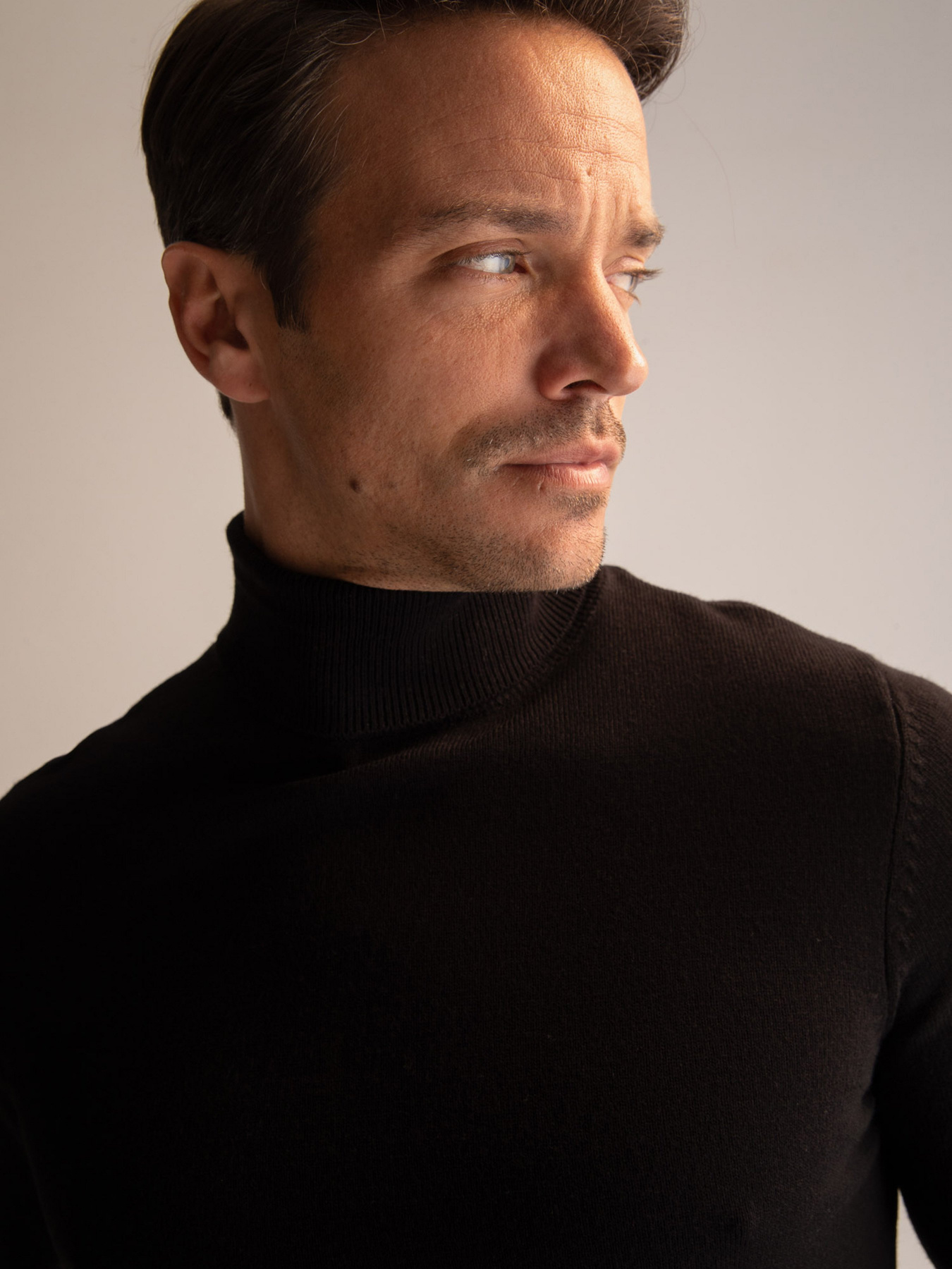 Водолазка DeFacto модель R1124AZ-BK27 Фото