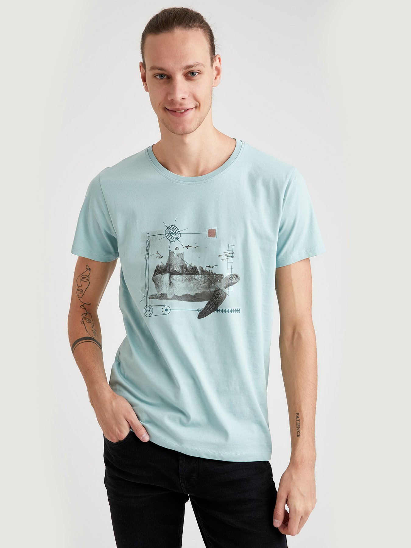 Футболки и поло DeFacto модель T2201AZ-TR157 Фото