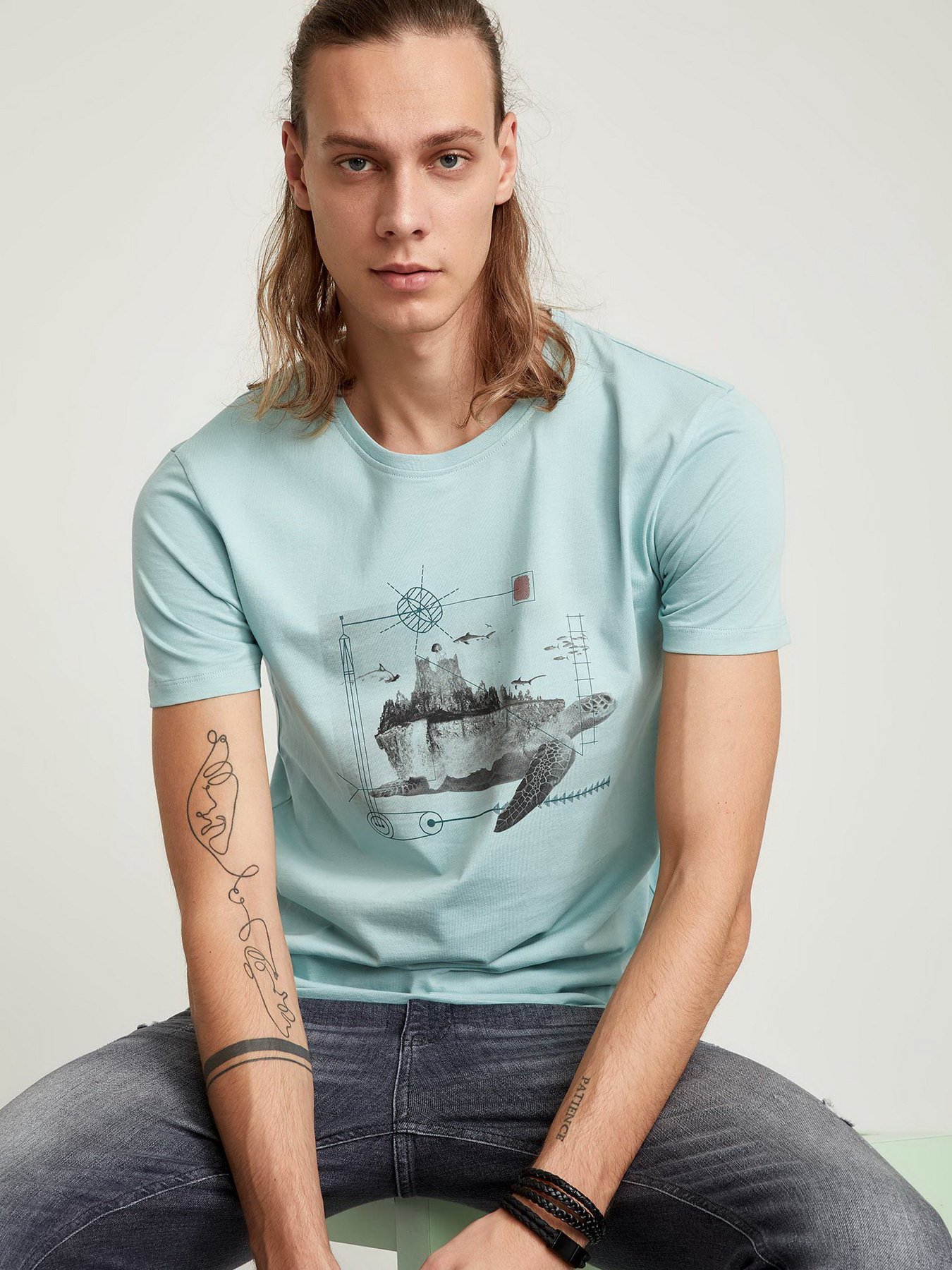 Футболки і поло DeFacto модель T2201AZ-TR157 Фото