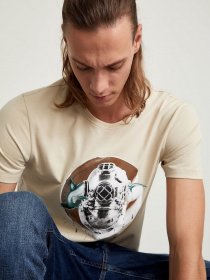 Футболки і поло DeFacto модель T2203AZ-BG596 Фото