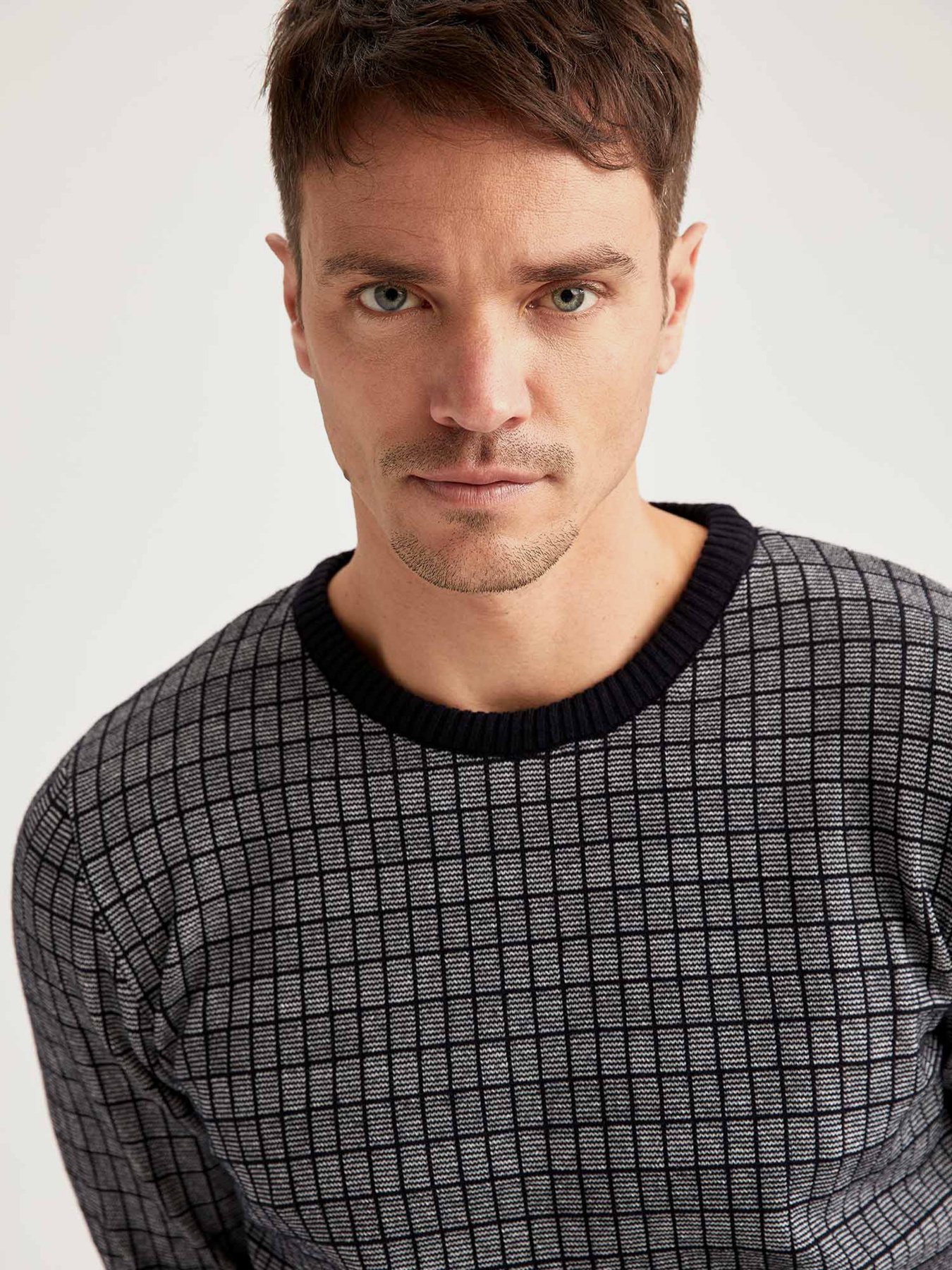 Пуловер DeFacto модель T1210AZ-BE458 Пуловер DeFacto модель T1210AZ-BE458 Фото