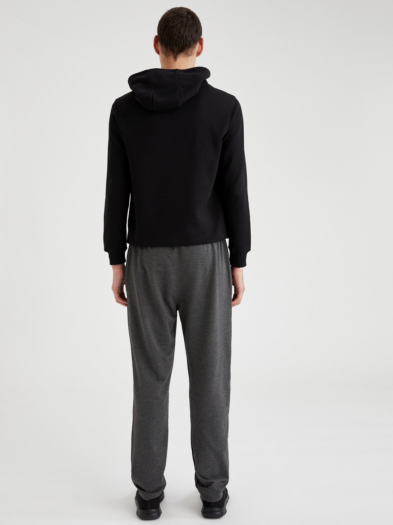 Спортивні штани DeFacto модель T5068AZ-AR94 Спортивні штани DeFacto модель T5068AZ-AR94 Фото