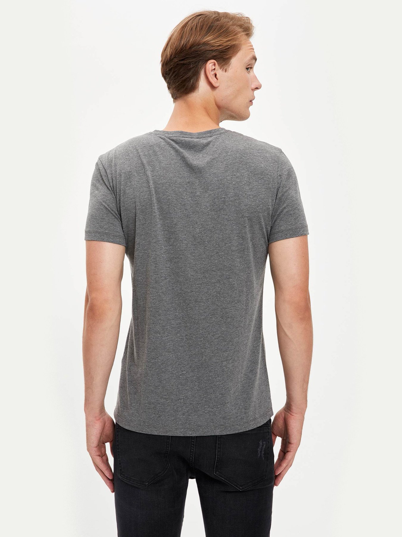 Футболки і поло DeFacto модель S6337AZ-AR176 Футболки і поло DeFacto модель S6337AZ-AR176 Фото