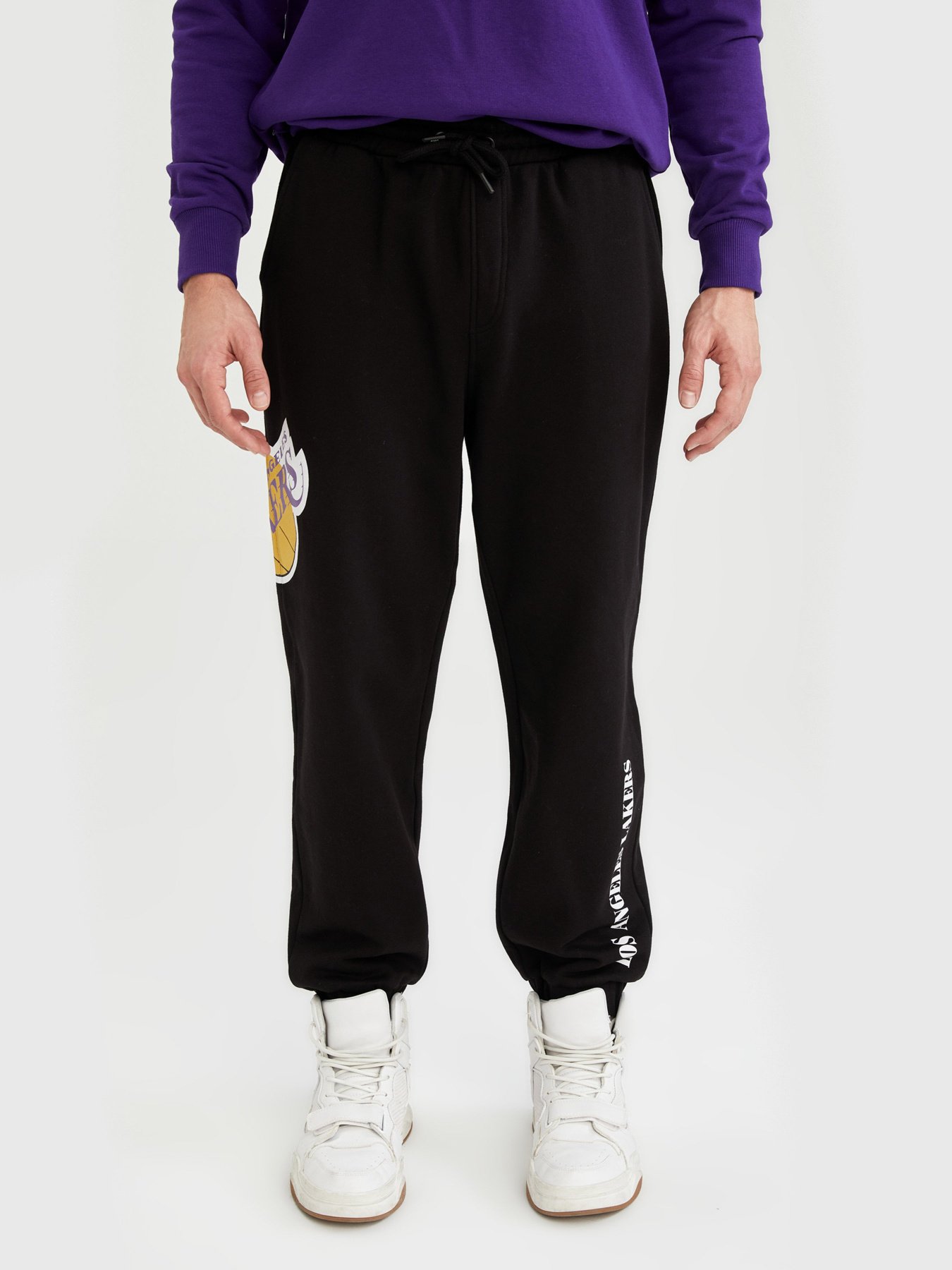 Штаны спортивные DeFacto модель T2800AZ-BK27 Фото