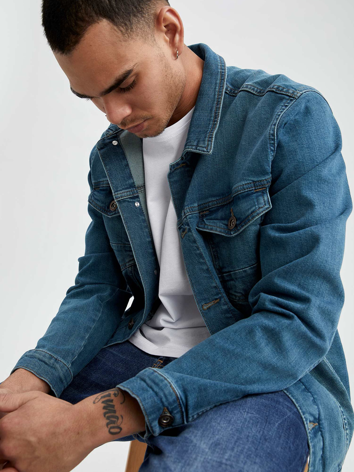 Джинсовая куртка DeFacto модель S9983AZ-NM41 Фото