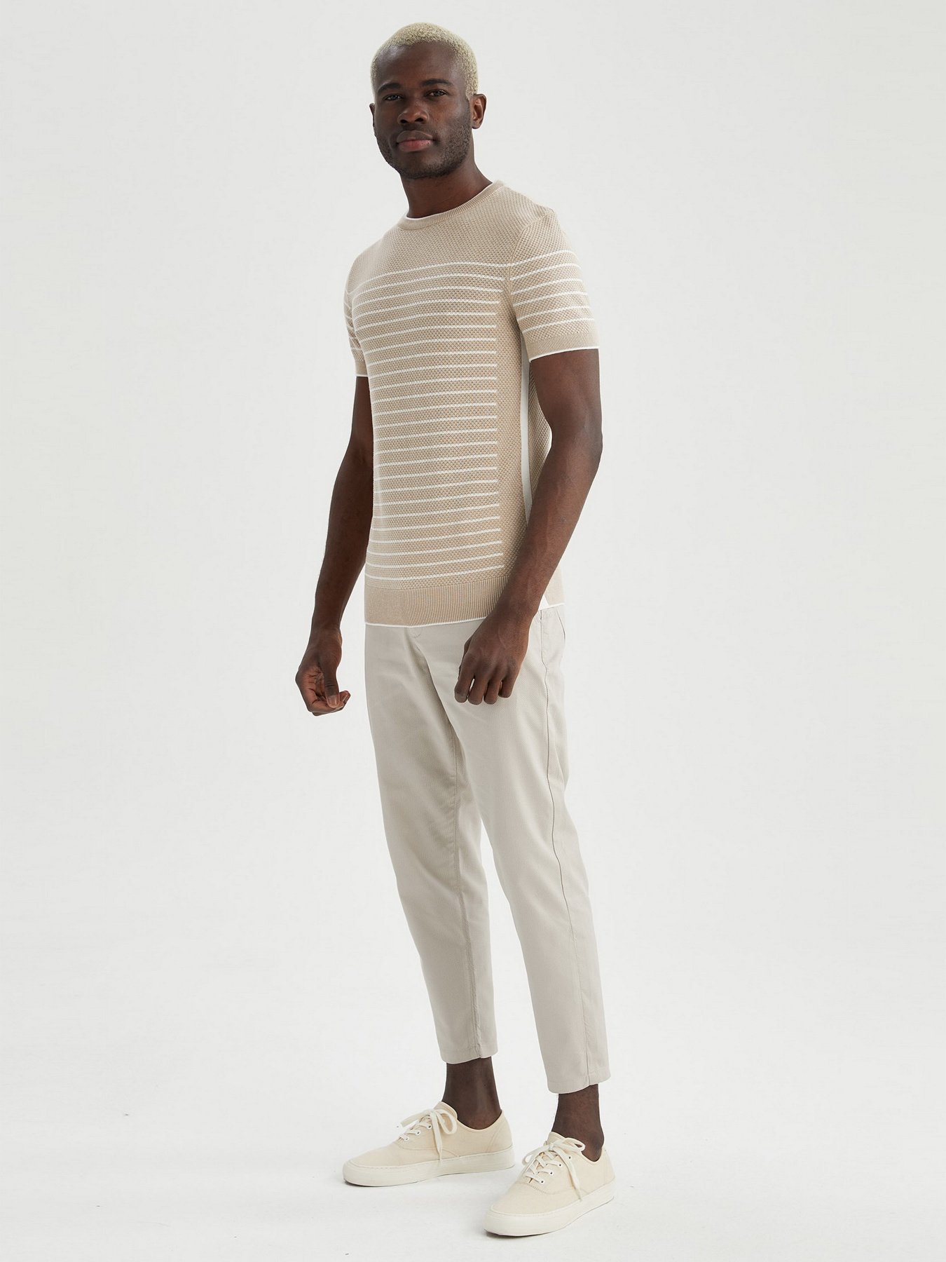 Футболка DeFacto модель U5226AZ-BG110 Фото