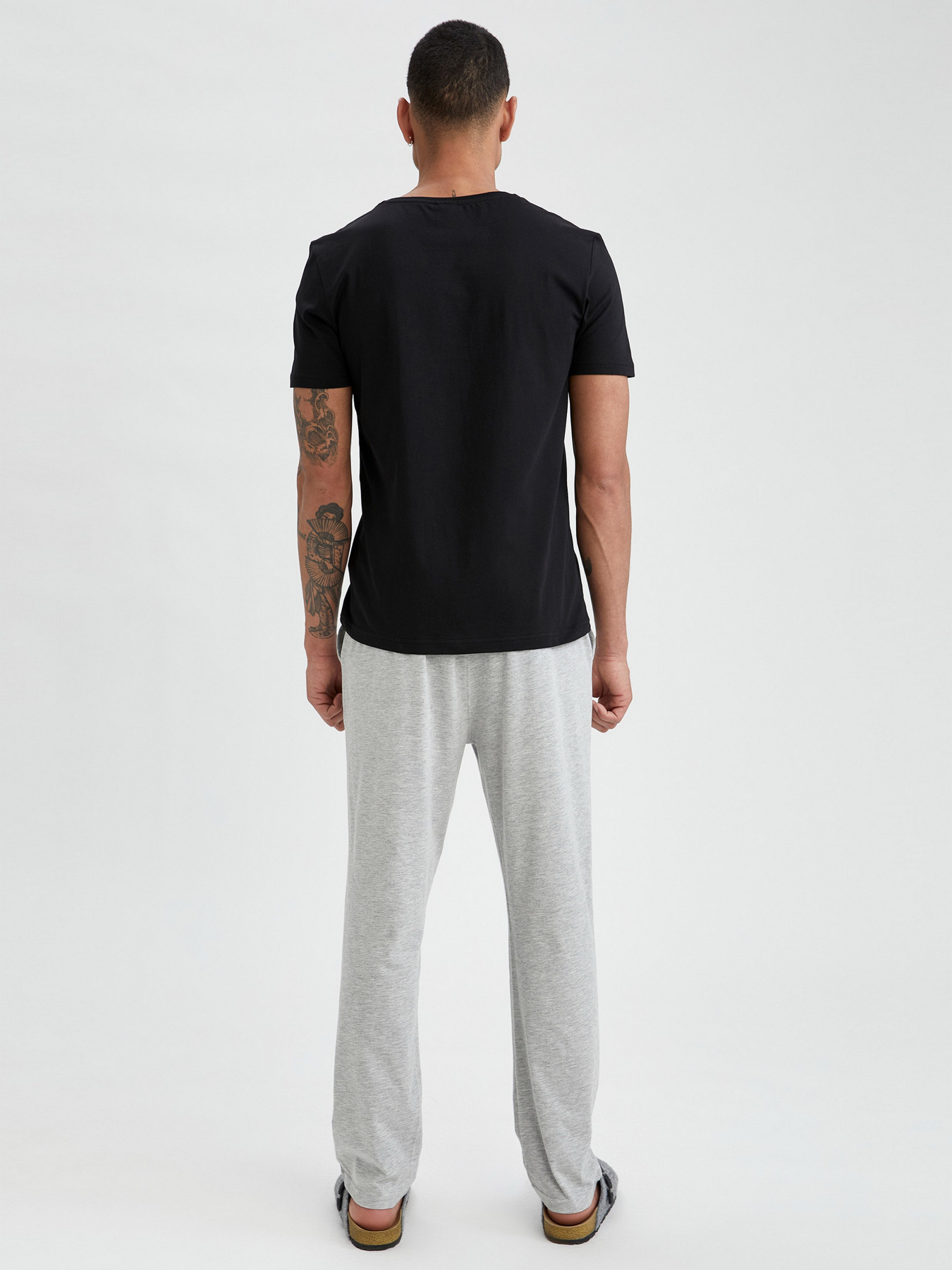 Піжама DeFacto Модель T9311AZ-BK27 Фото