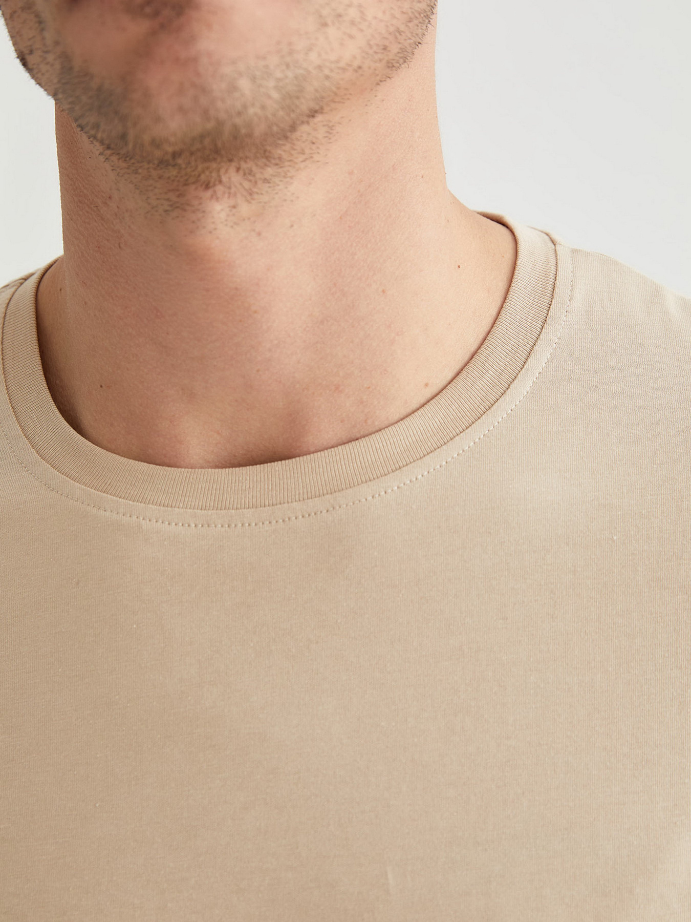 Футболки и поло DeFacto модель M7666AZ-BG621 Фото