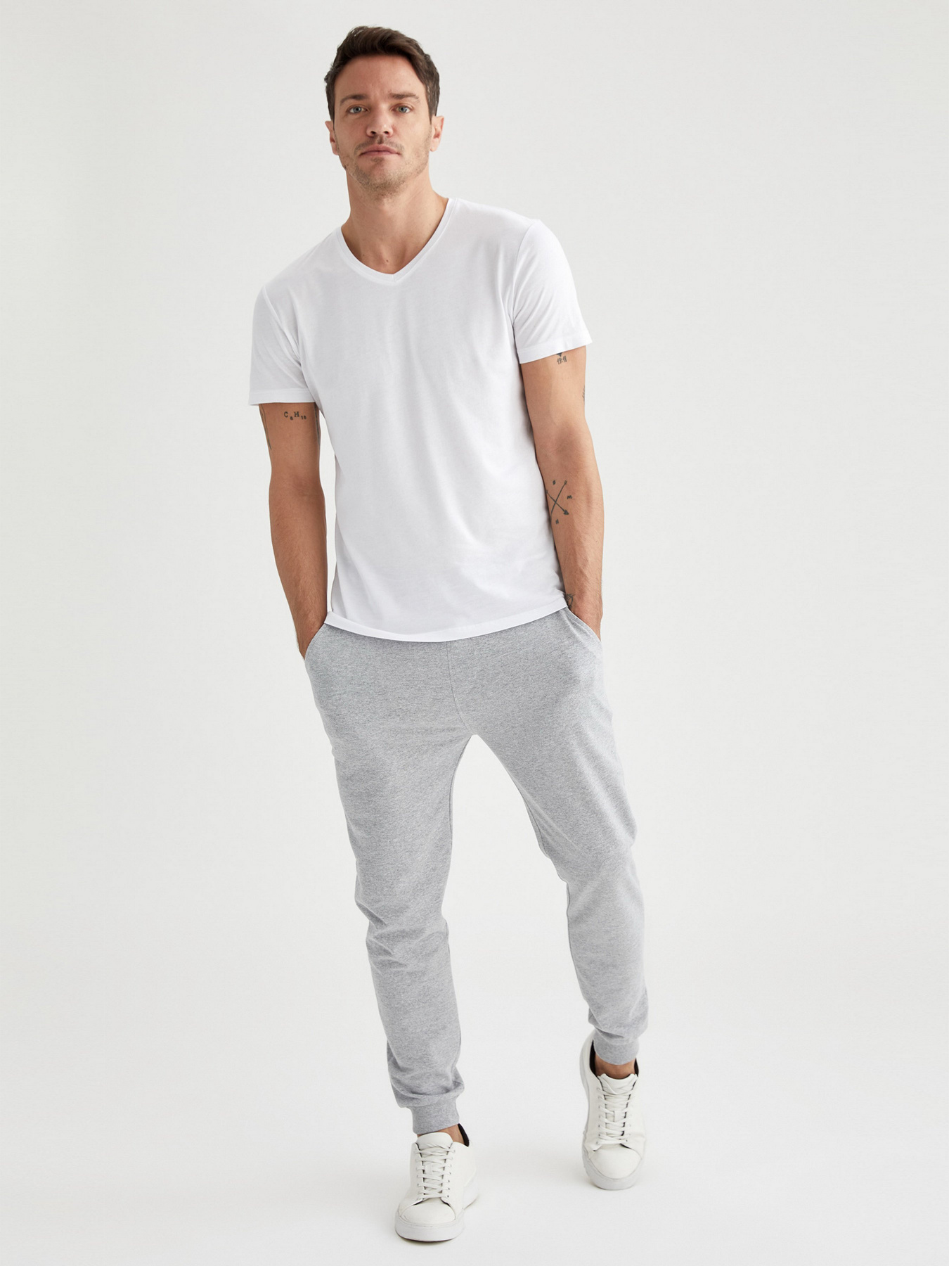 Футболки и поло DeFacto модель M6607AZ-WT34 Фото