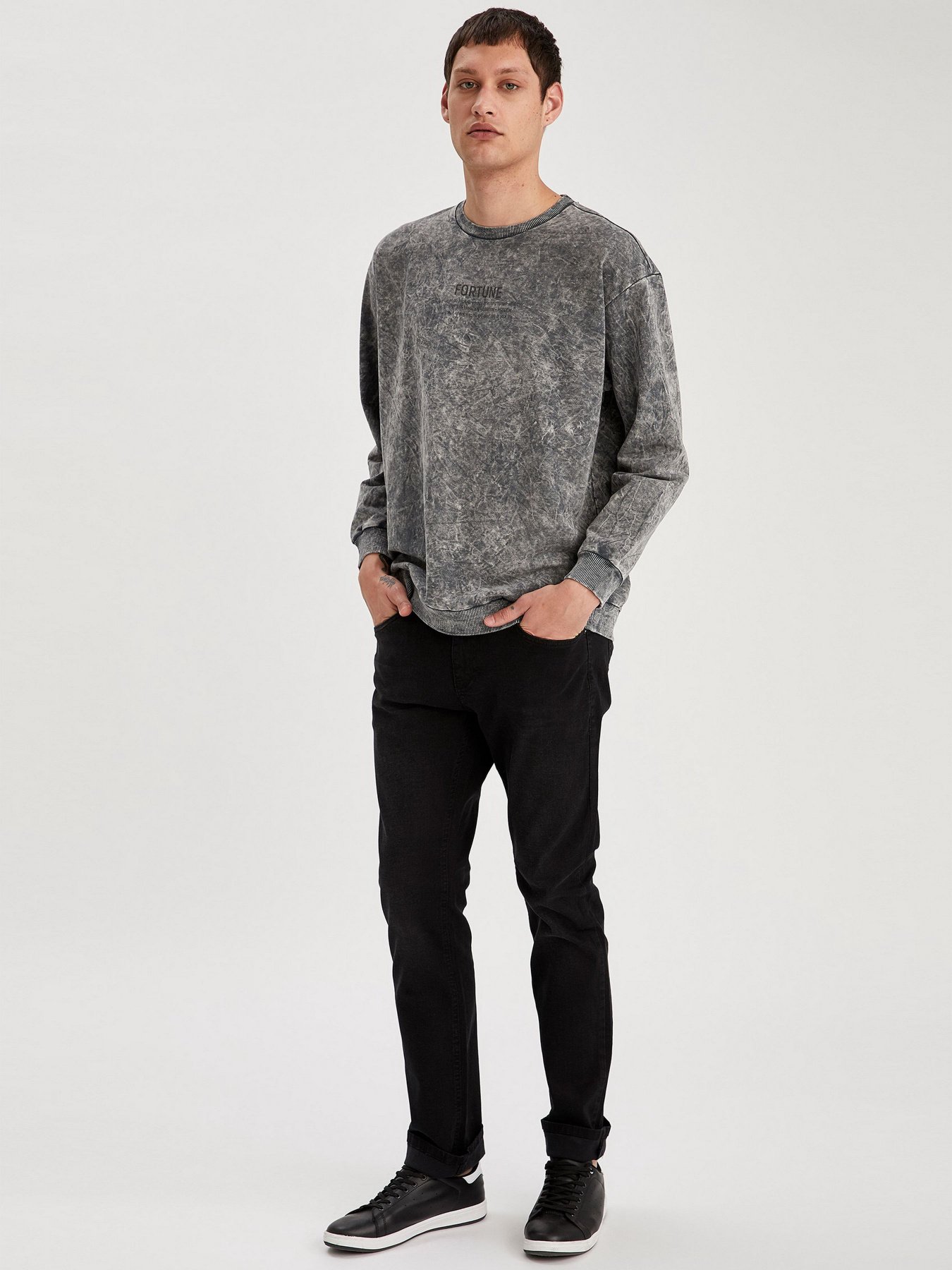 Прямі джинси DeFacto Regular модель R8803AZ-NM40 Прямі джинси DeFacto Regular модель R8803AZ-NM40 Фото