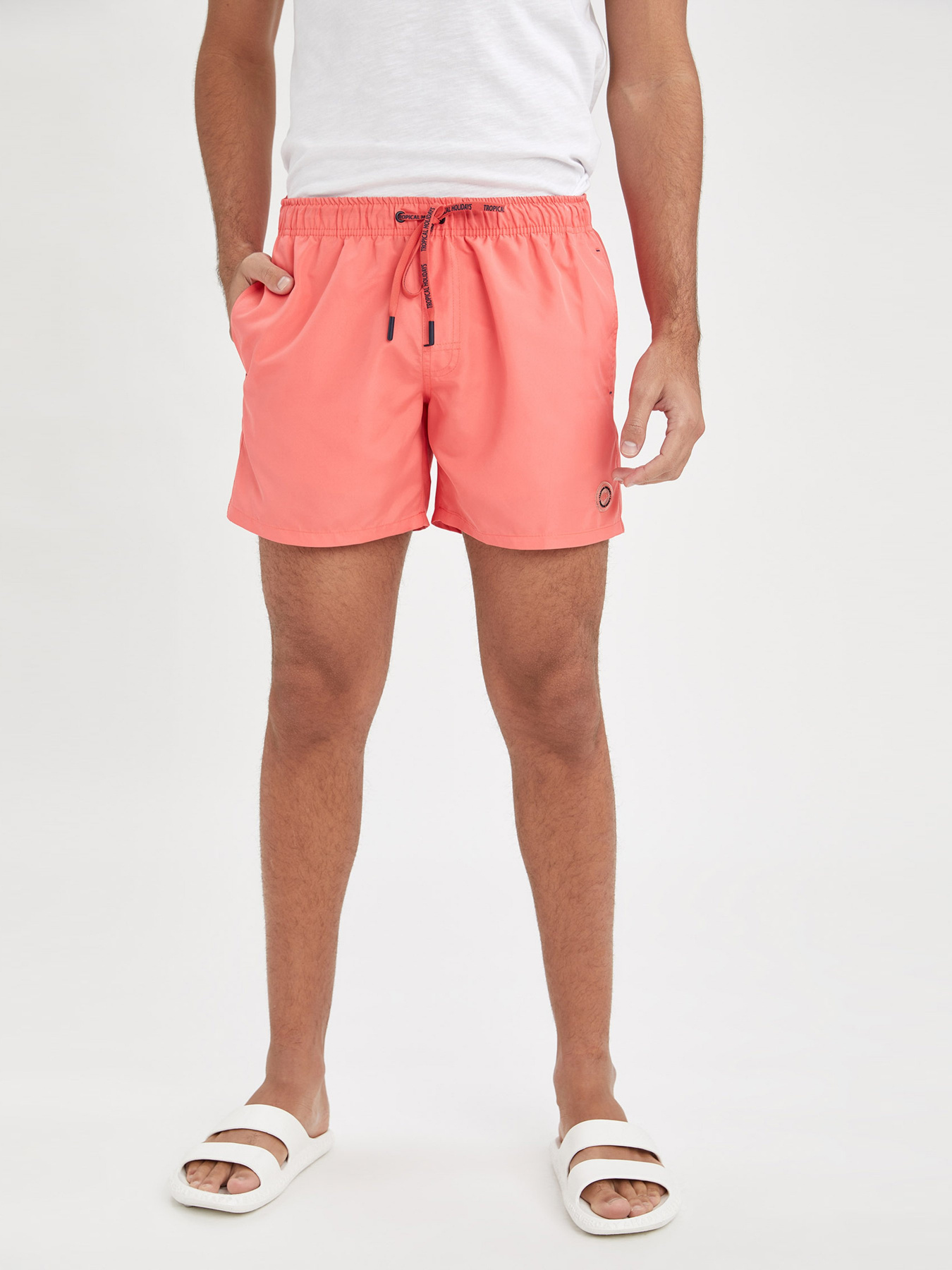 Шорти для плавання DeFacto модель N0131AZ-RD216 Шорти для плавання DeFacto модель N0131AZ-RD216 Фото