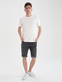 Джинсові шорти DeFacto модель U2497AZ-NM36 Джинсові шорти DeFacto модель U2497AZ-NM36 Фото