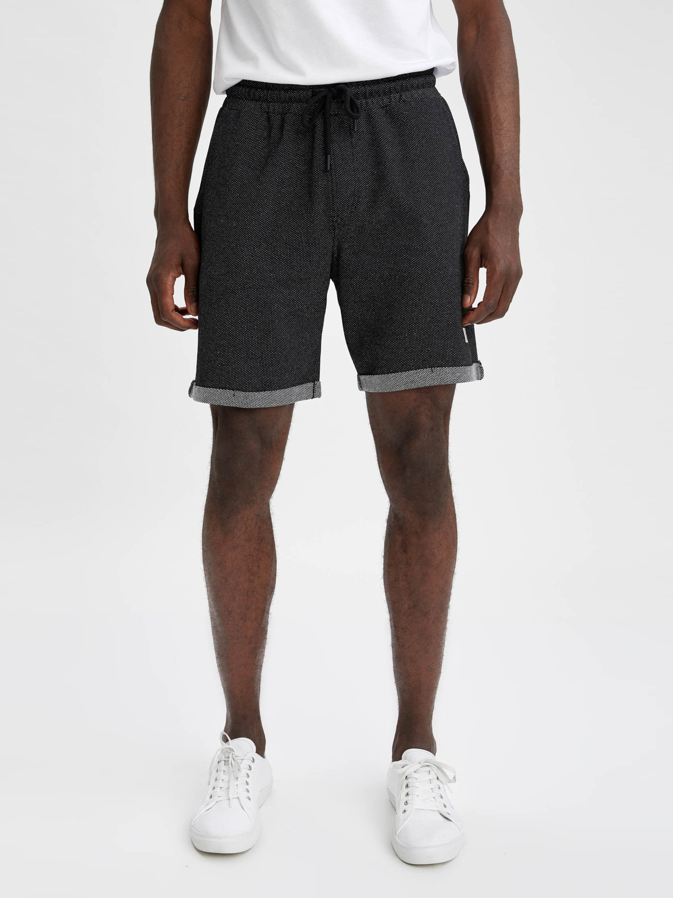 Шорты DeFacto модель N0640AZ-BK27 Фото