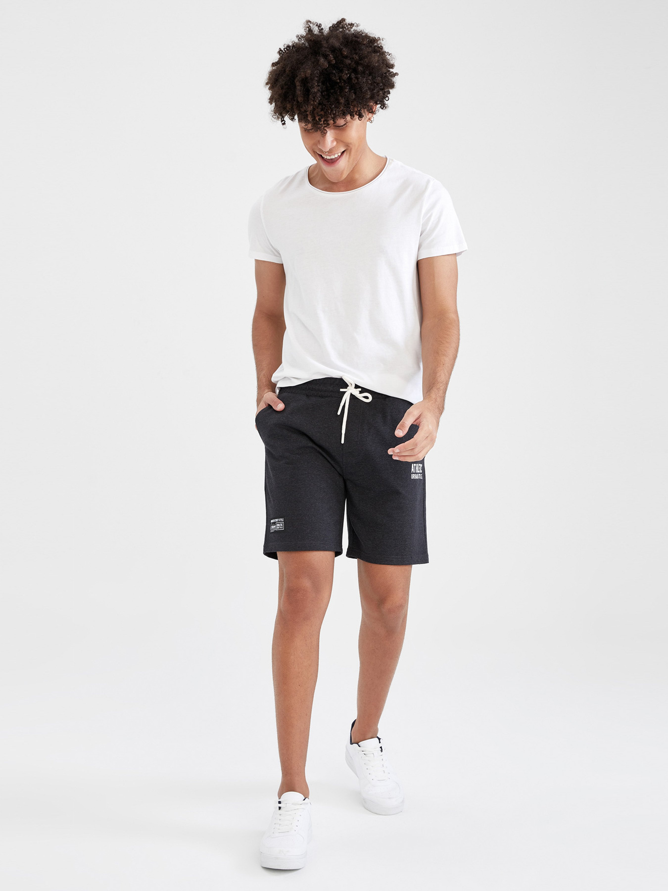 Шорти DeFacto модель V0611AZ-AR170 Фото