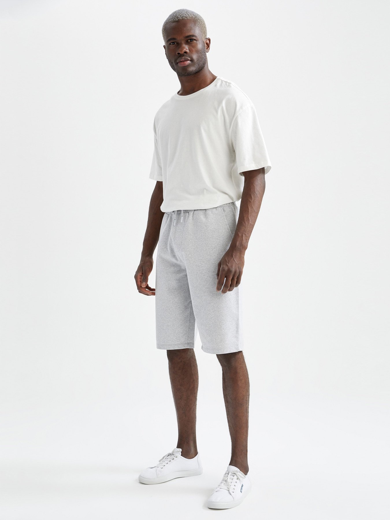 Шорти DeFacto модель V1877AZ-NV211 Фото