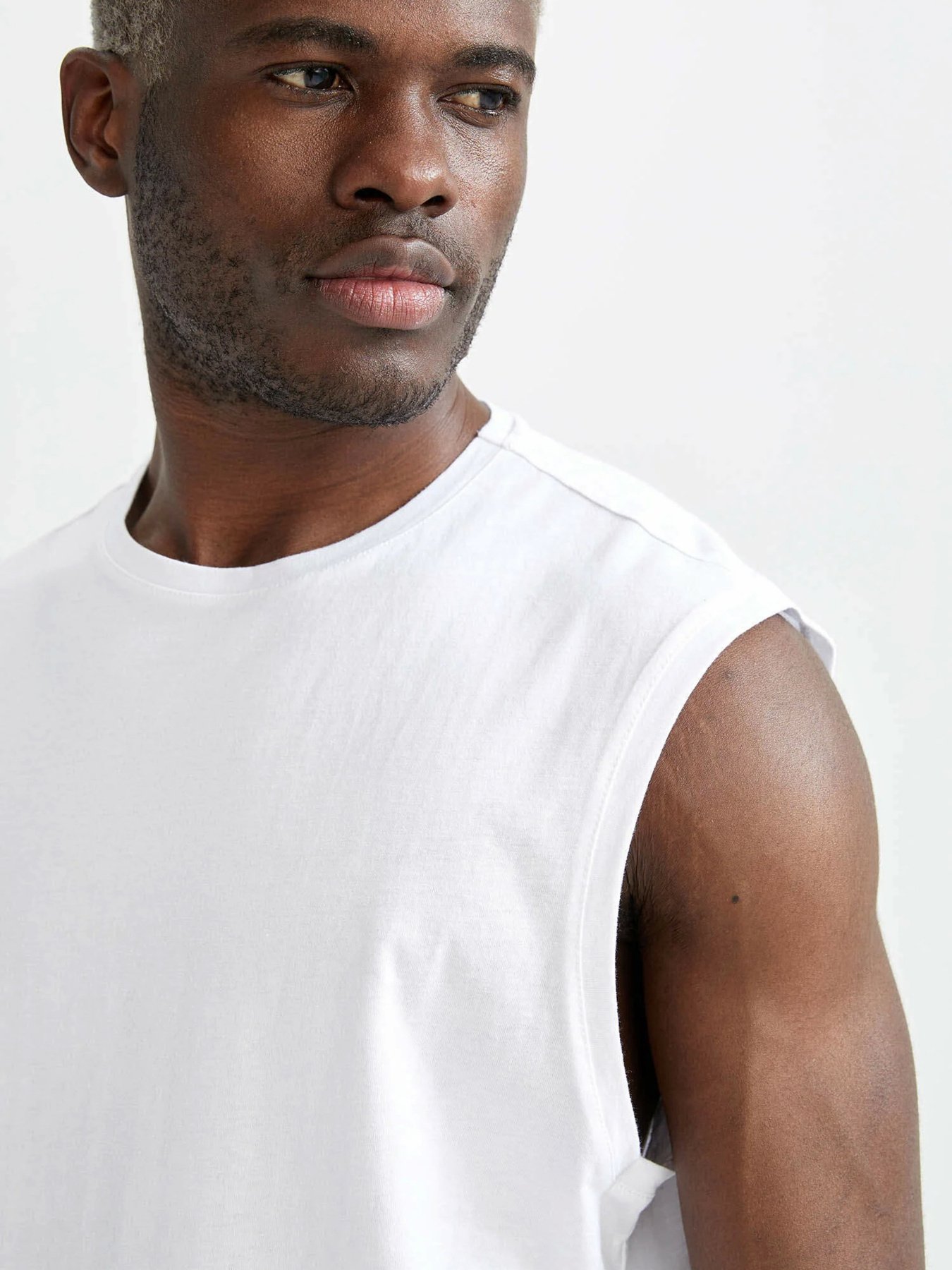 Набор маек для дома DeFacto модель V1875AZ-WT34 Фото