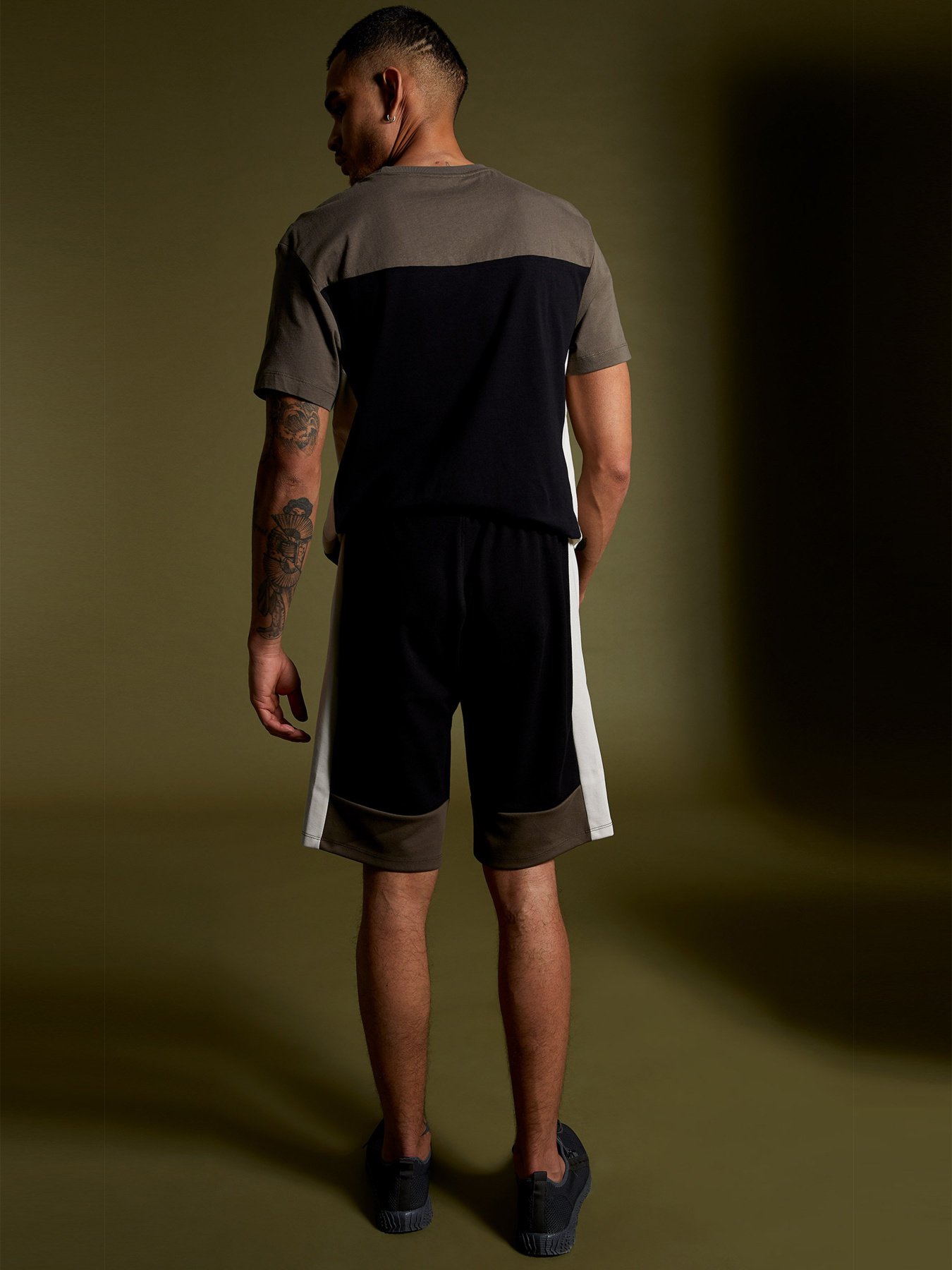 Шорты DeFacto модель T2747AZ-BK27 Фото