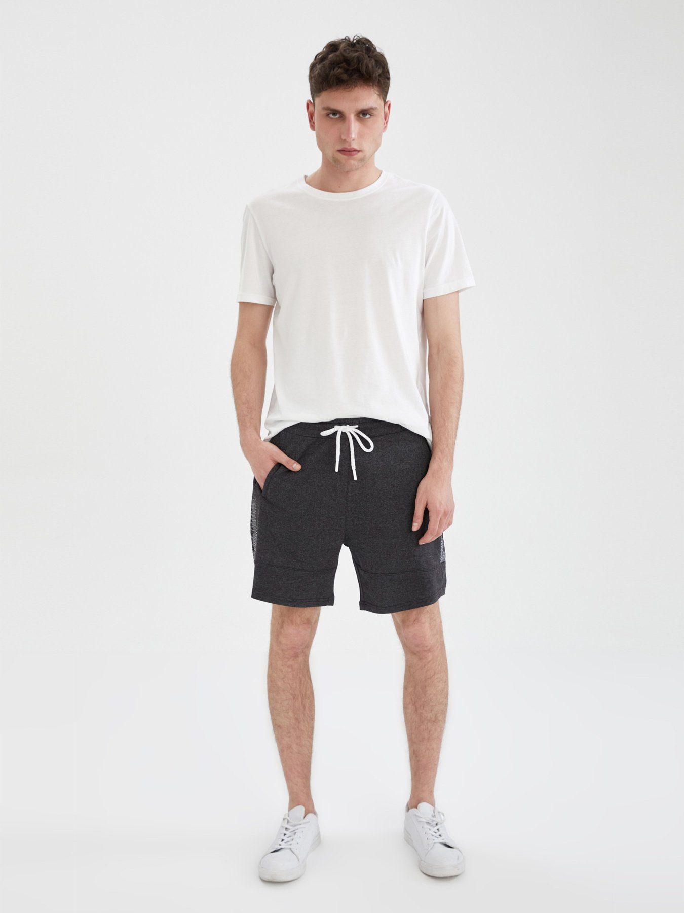 Шорты DeFacto модель U6150AZ-GR360 Фото