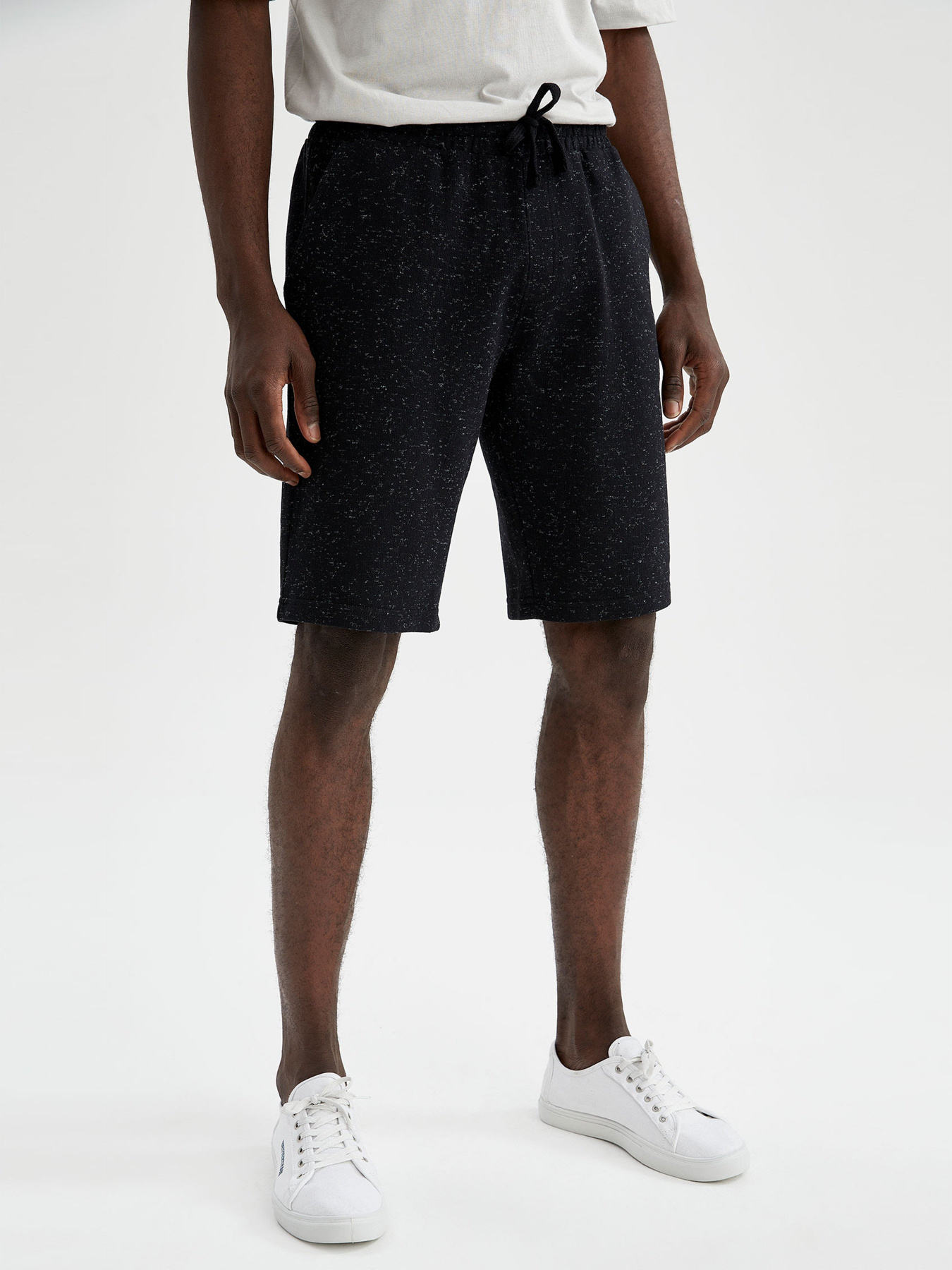 Шорты DeFacto модель N0639AZ-BK27 Фото