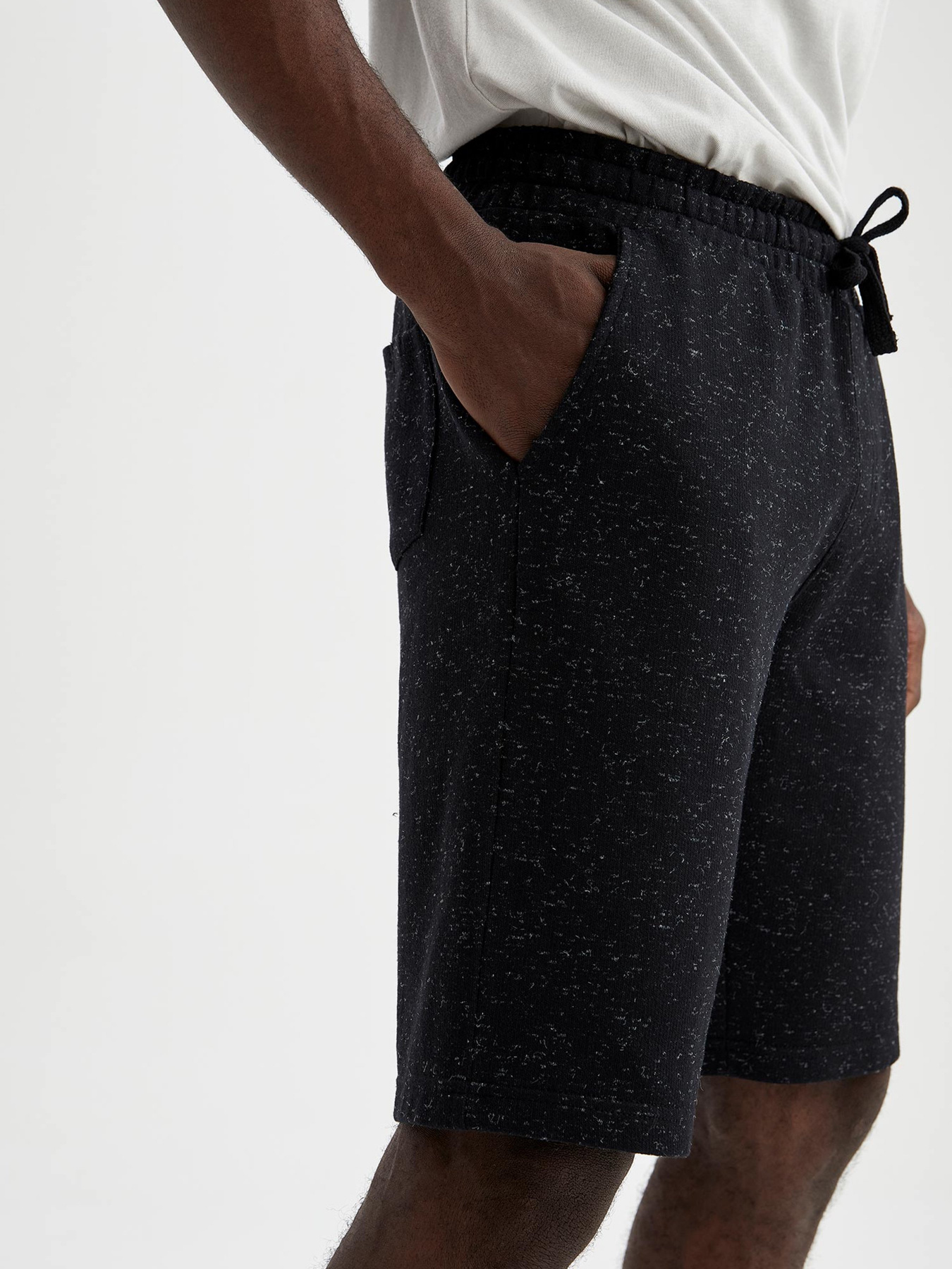 Шорти DeFacto модель N0639AZ-BK27 Шорти DeFacto модель N0639AZ-BK27 Фото