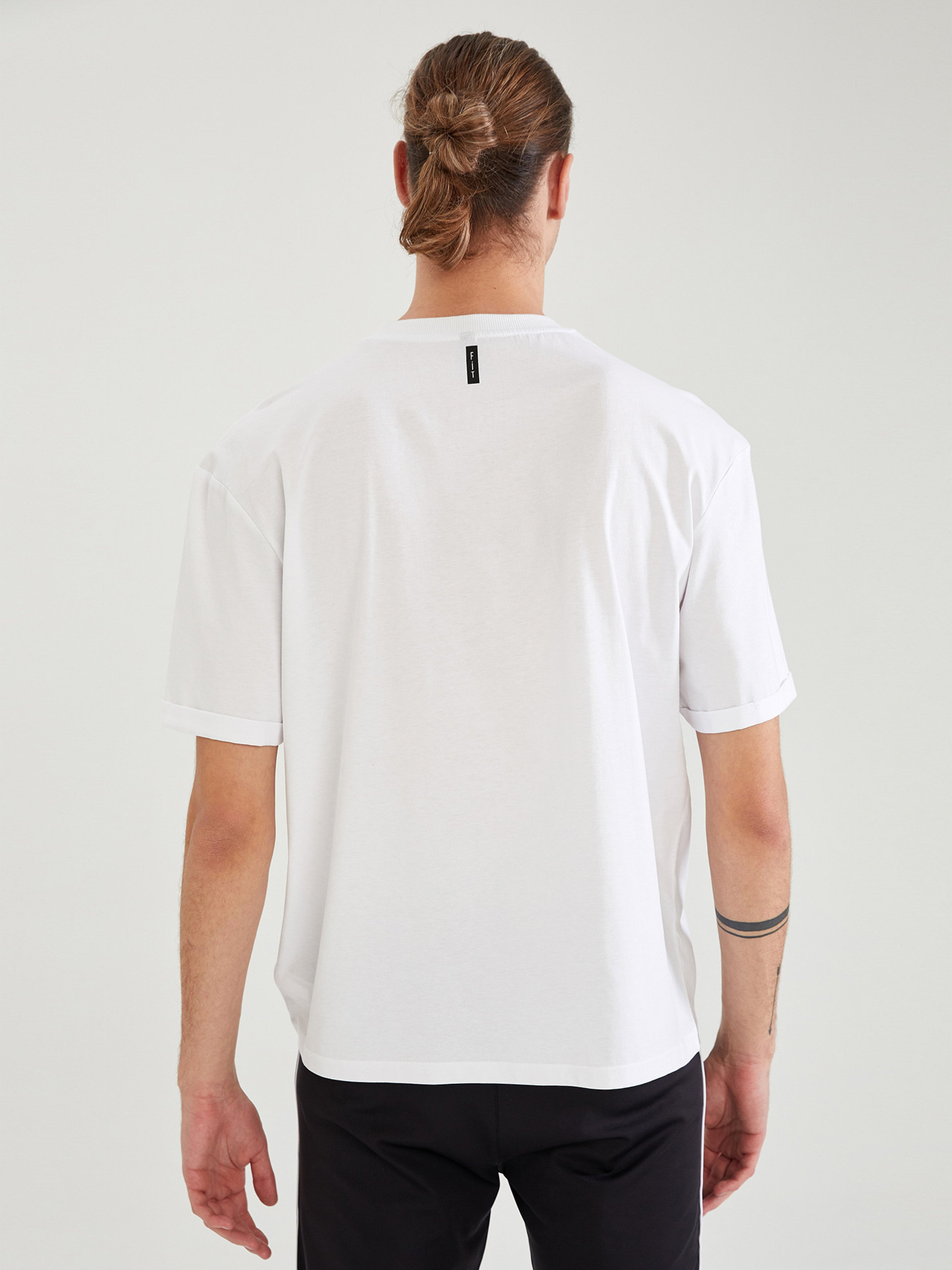 Футболки и поло DeFacto модель T3563AZ-WT34 Фото