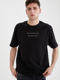 Футболки і поло DeFacto модель U0277AZ-BK27 Футболки і поло DeFacto модель U0277AZ-BK27 Фото