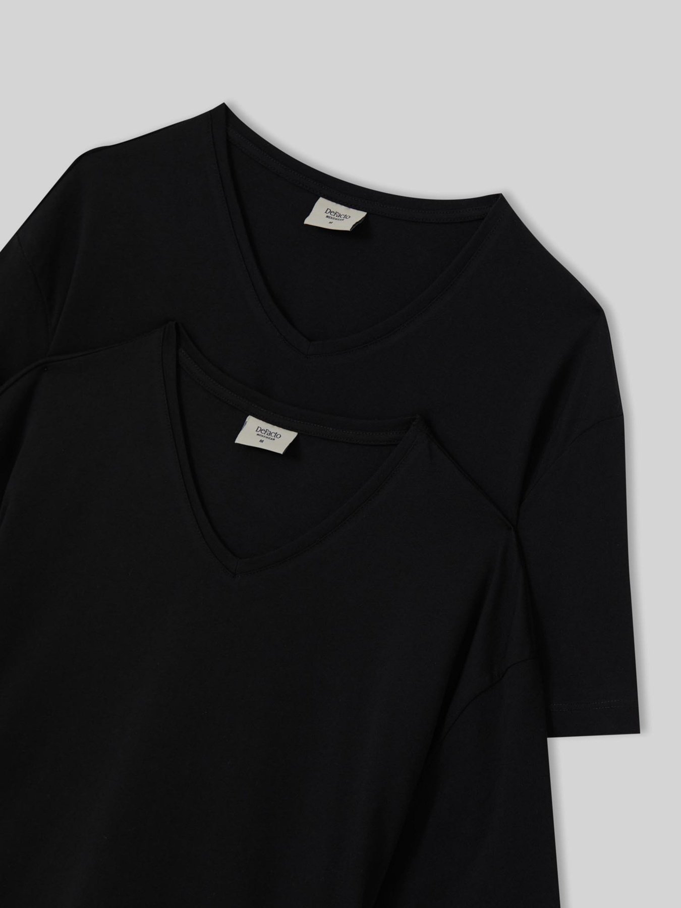 Набор футболок DeFacto модель V1873AZ-BK27 Фото