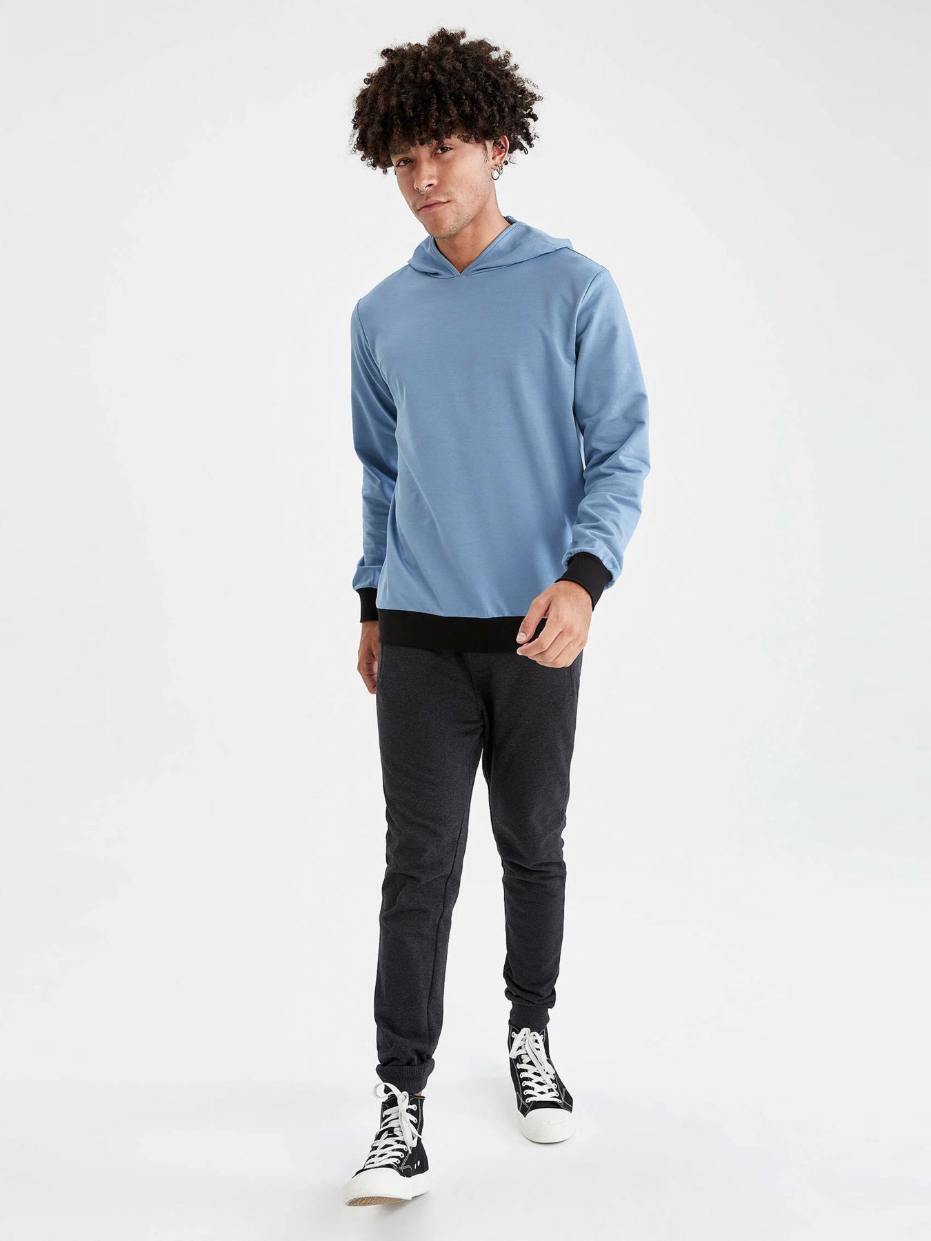 Худи DeFacto модель V9285AZ-IN7 Фото