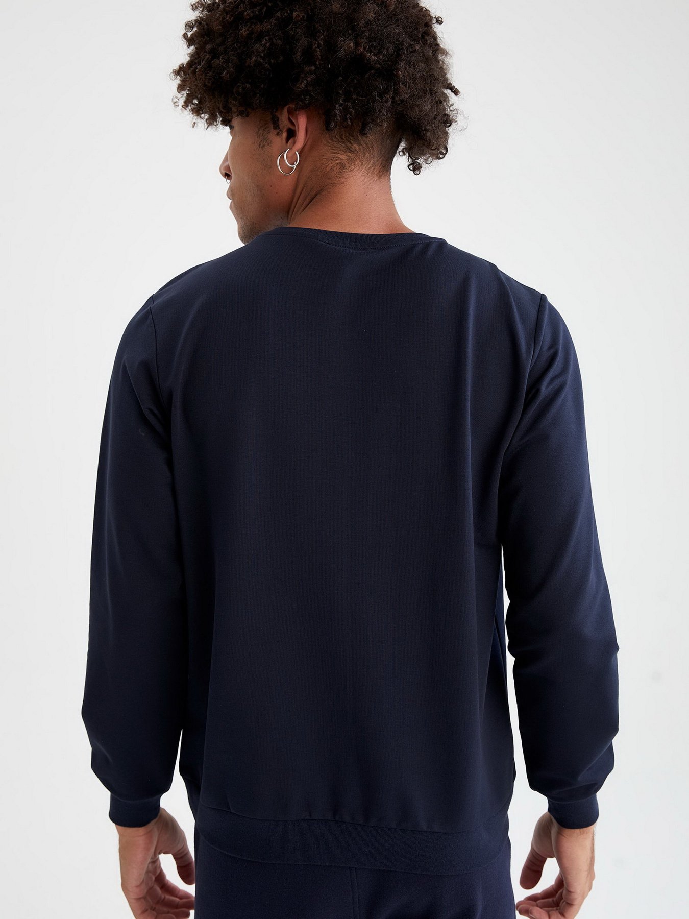 Свитшот DeFacto модель V9284AZ-NV100 Фото