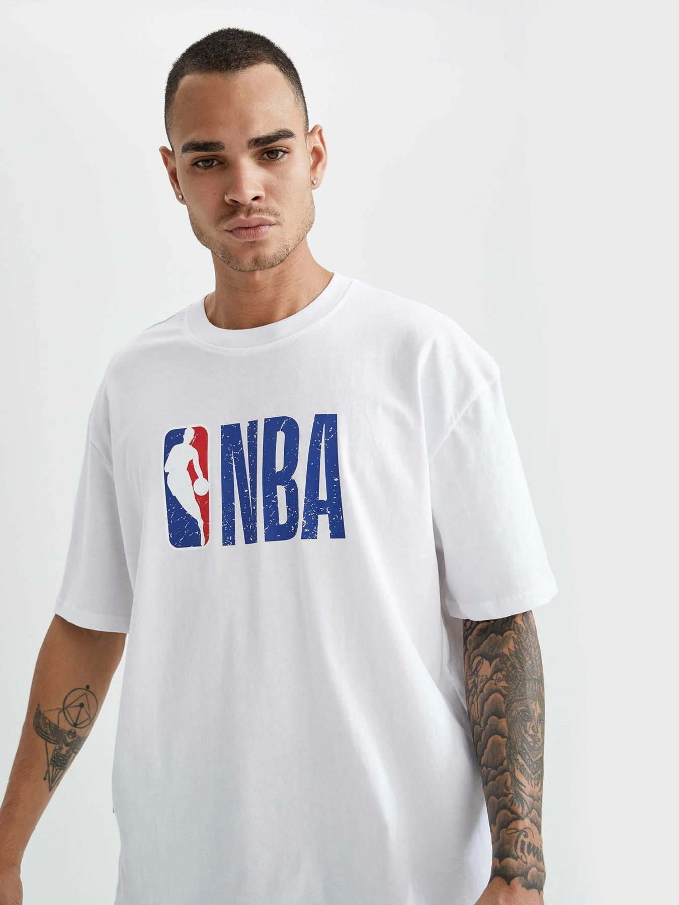 Футболки и поло DeFacto модель V0773AZ-WT34 Фото