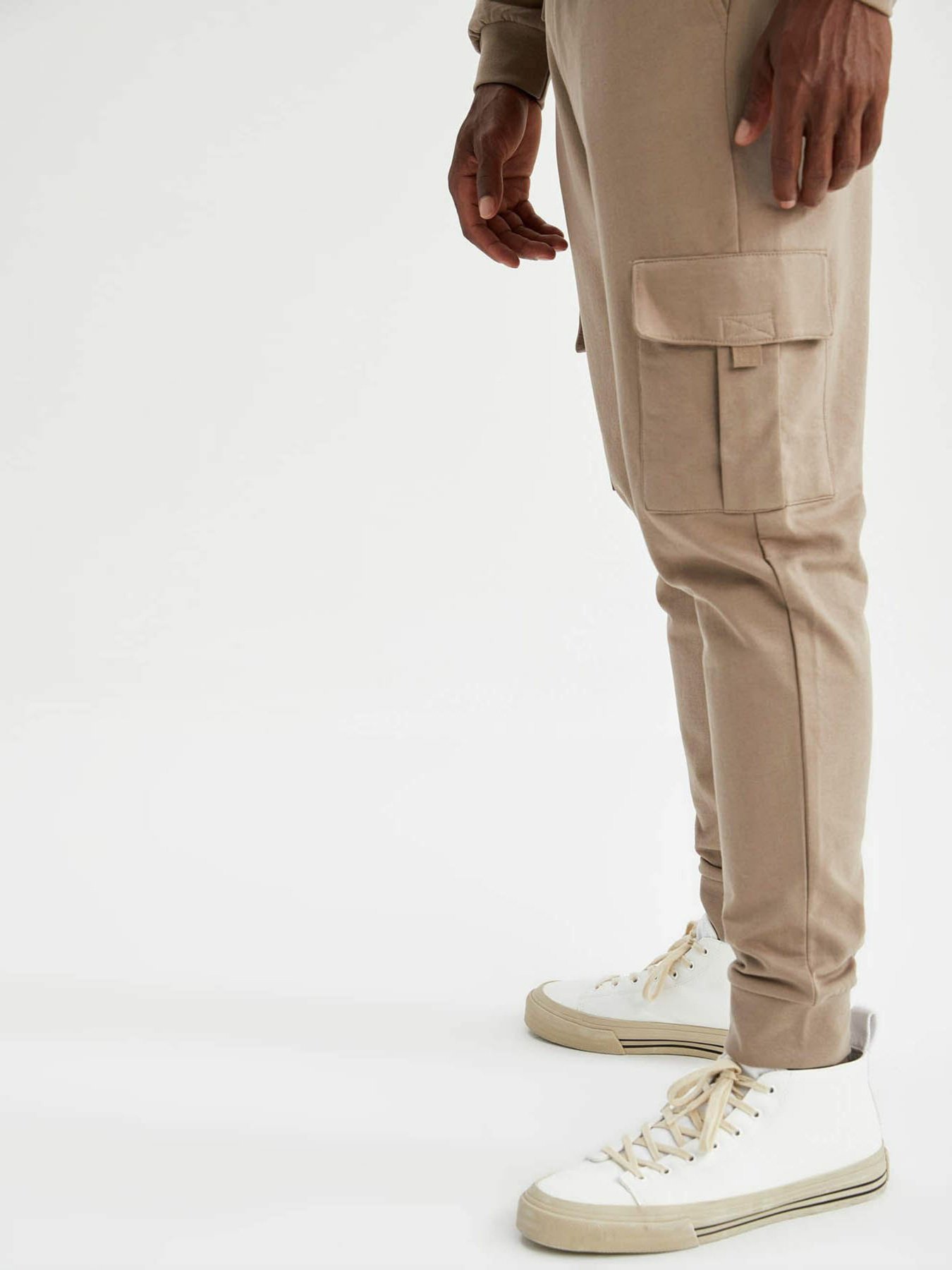 Штаны спортивные DeFacto Slim Fit Cargo Style Jogger модель U8796AZ-BG131 Фото