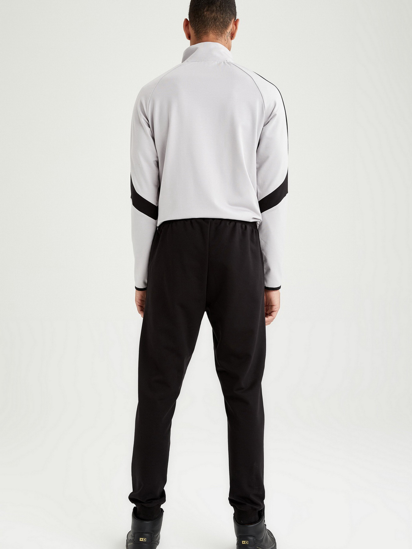 Спортивні штани DeFacto модель V6693AZ-BK27 Фото