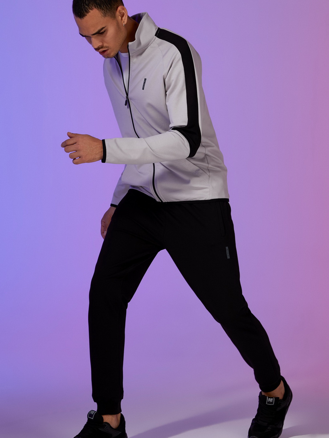 Спортивні штани DeFacto модель V6693AZ-BK27 Фото