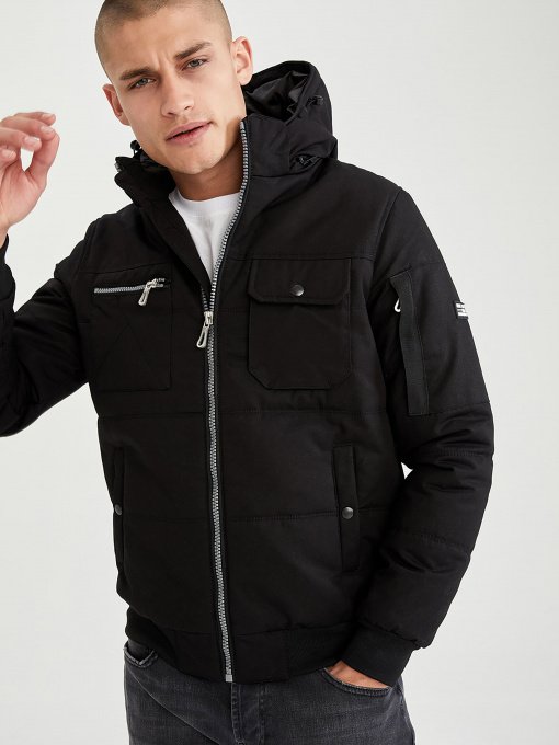 Зимняя куртка DeFacto модель U0119AZ-BK27 Фото