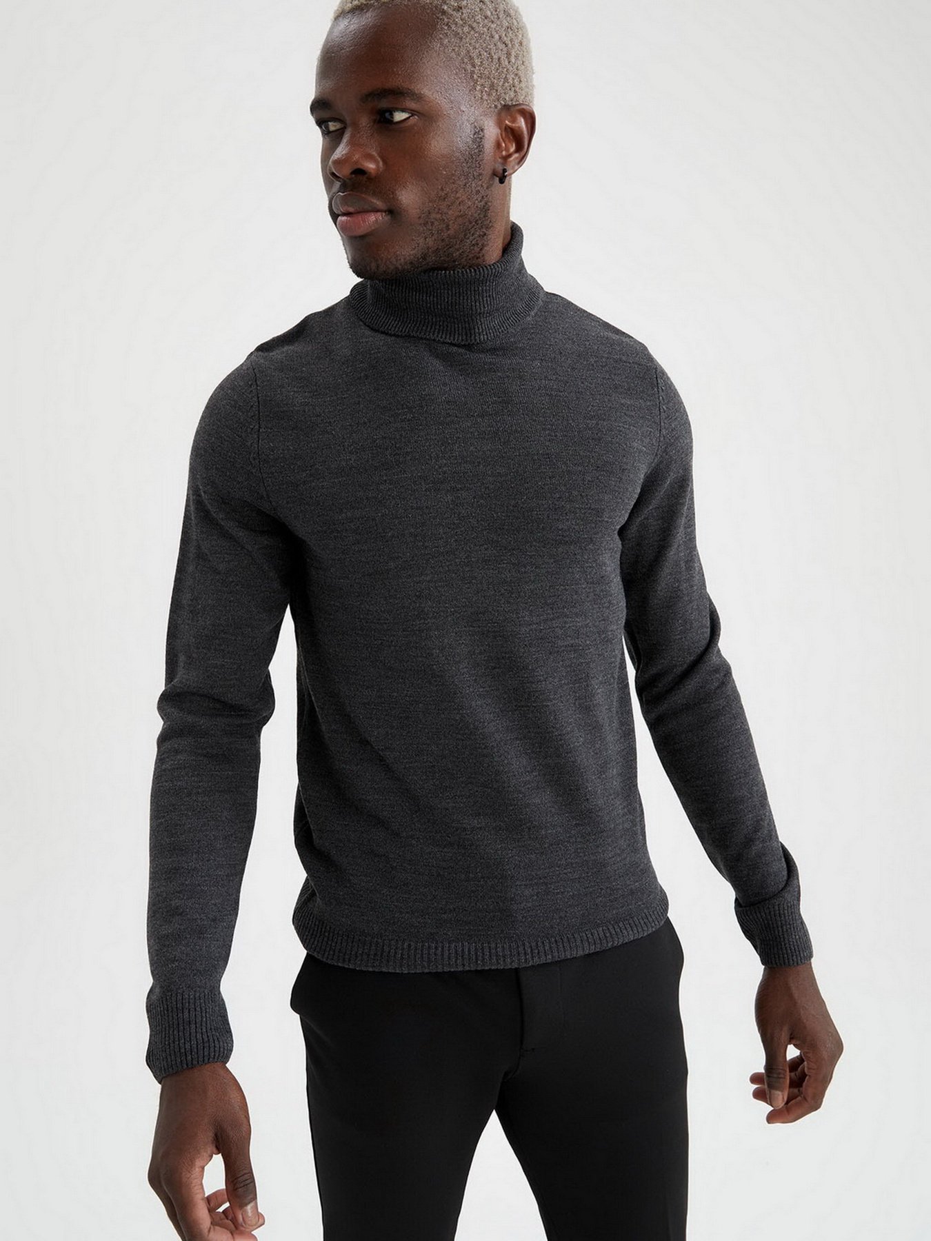 Водолазка DeFacto модель R1124AZ-AR4 Фото