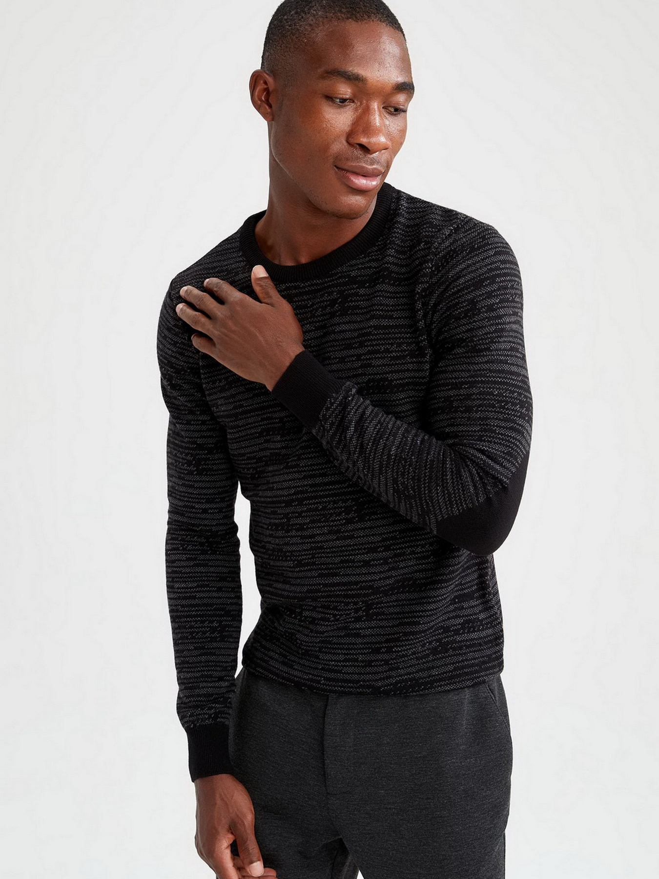 Джемпер DeFacto модель U6921AZ-BK27 Джемпер DeFacto модель U6921AZ-BK27 Фото