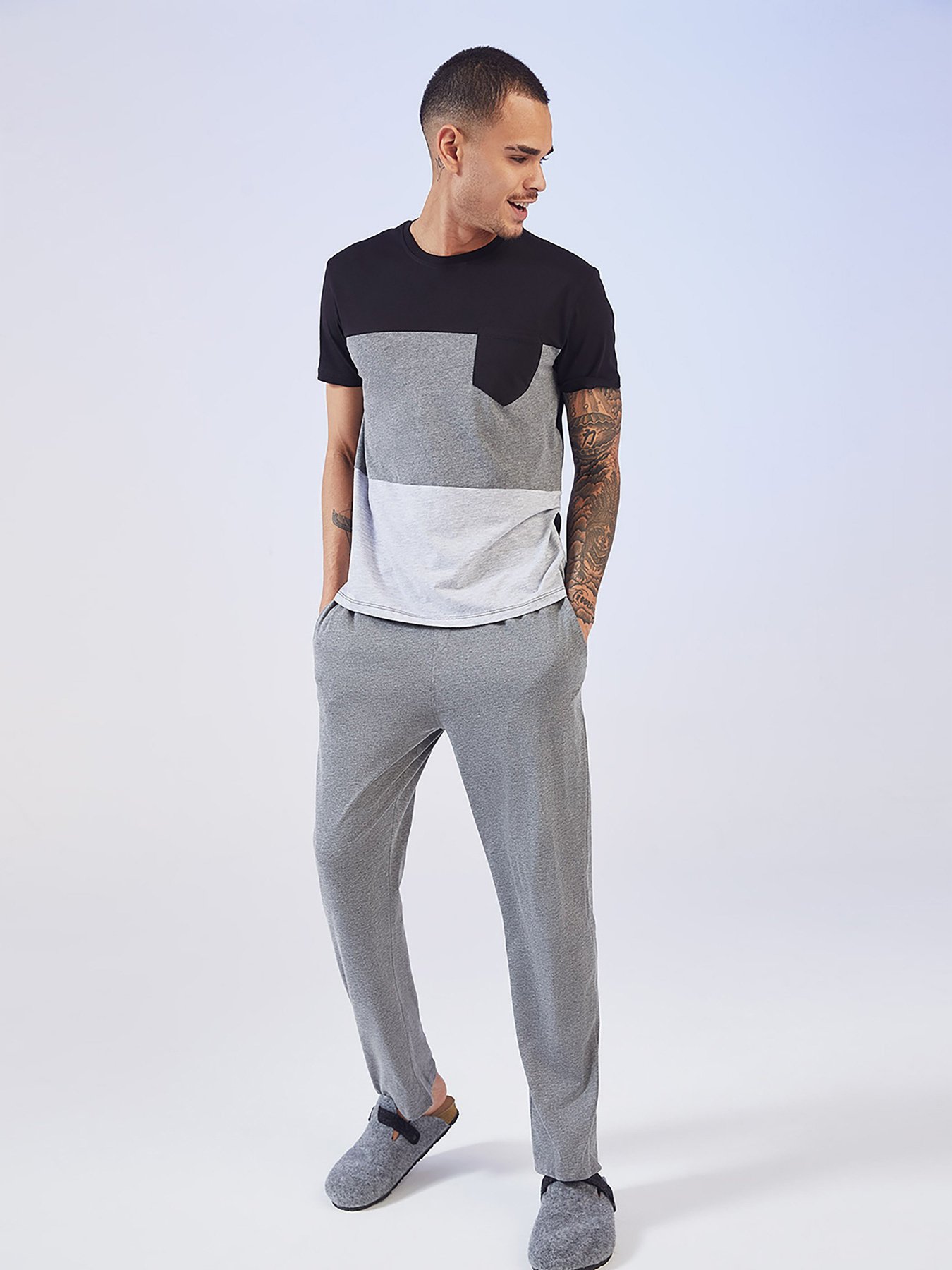 Пижама DeFacto модель V5722AZ-BK27 Фото