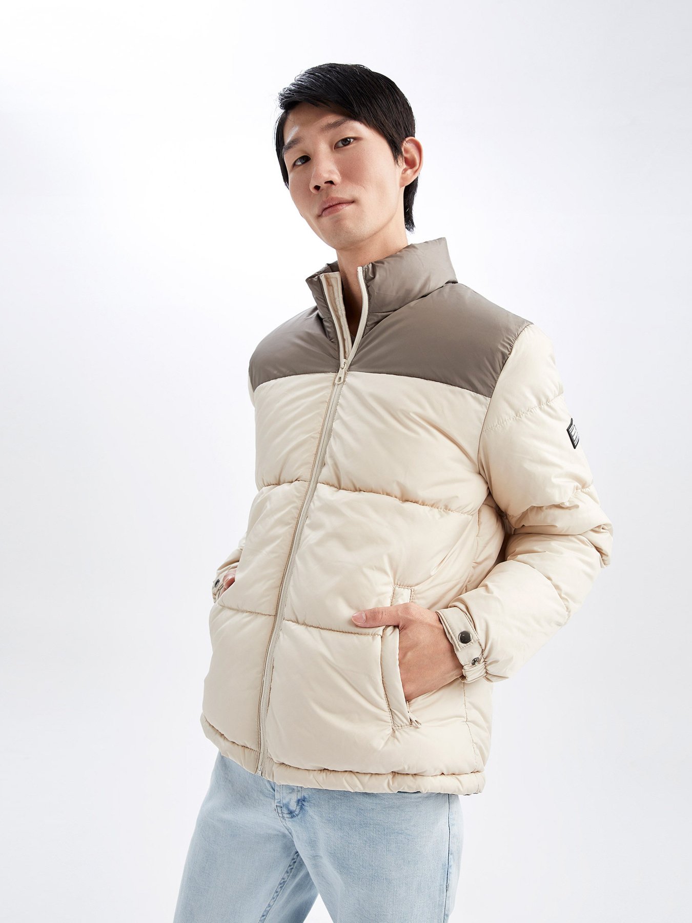 Зимова куртка DeFacto модель V1098AZ-BG662 Фото