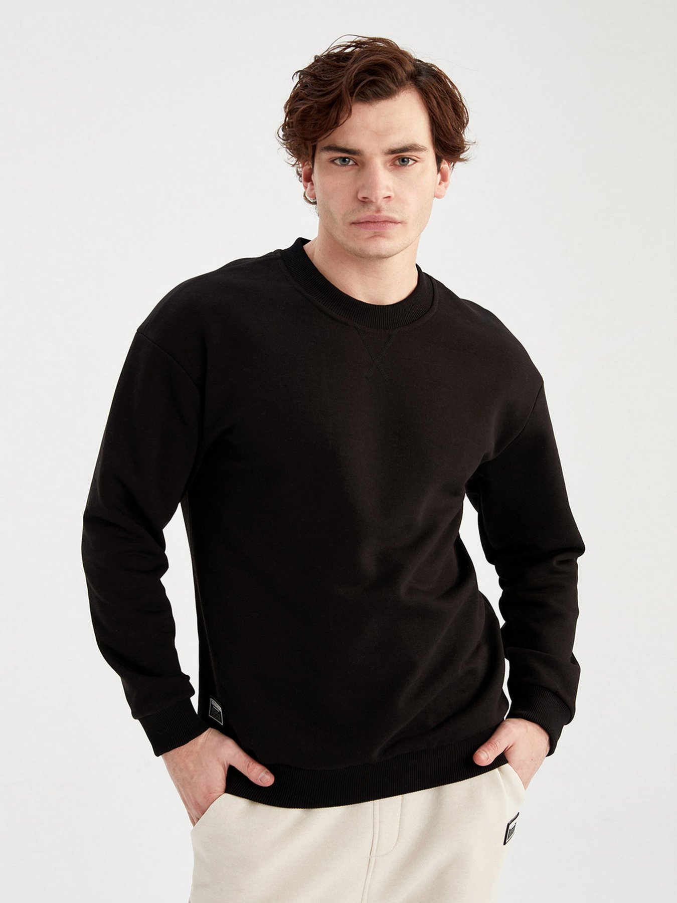 Світшот DeFacto модель W7667AZ-BK81 Фото