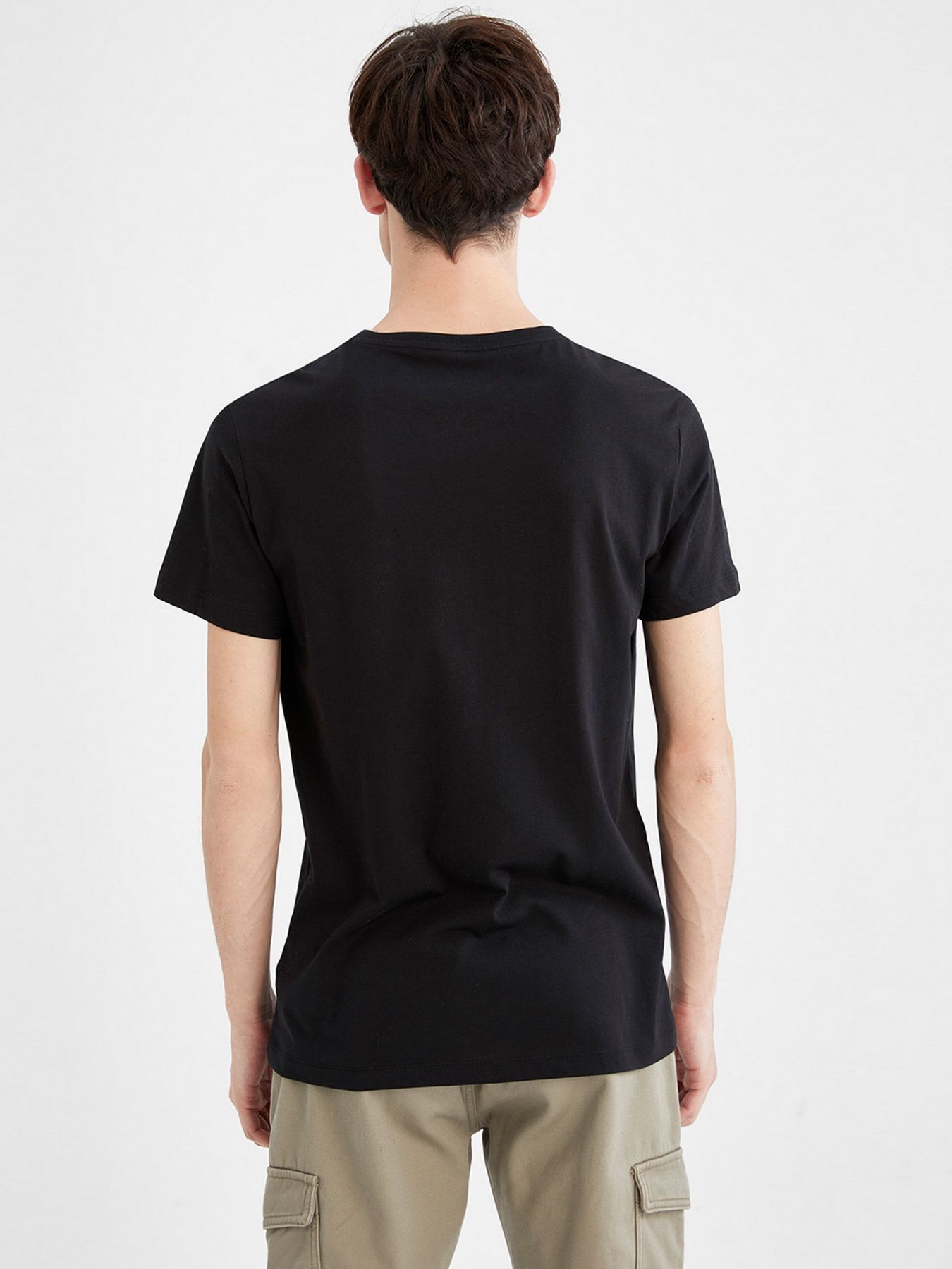 Футболки і поло DeFacto модель W6069AZ-BK81 Футболки і поло DeFacto модель W6069AZ-BK81 Фото